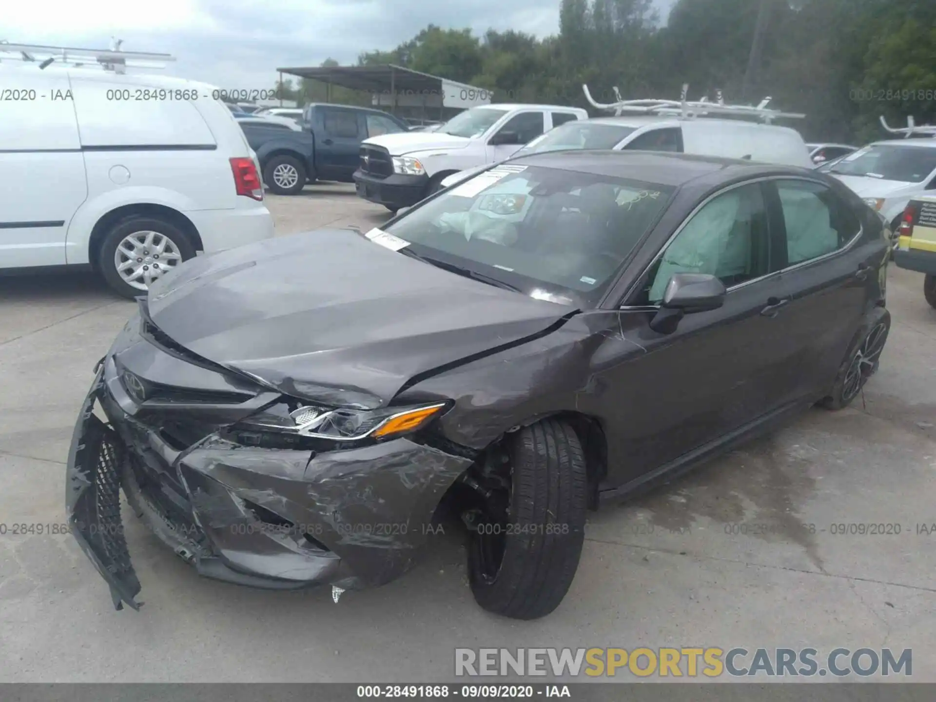 2 Photograph of a damaged car 4T1G11AK6LU928454 TOYOTA CAMRY 2020