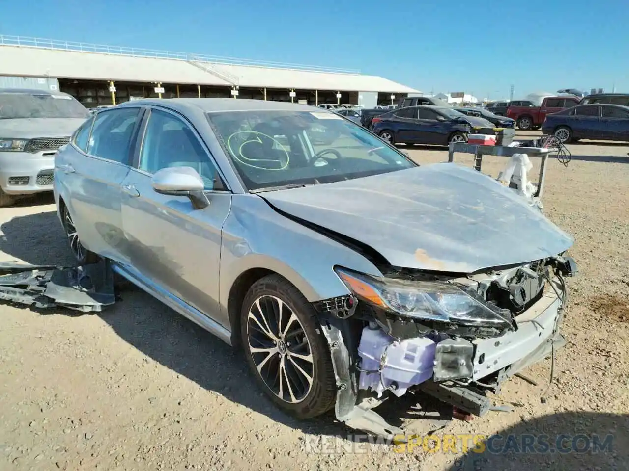 1 Photograph of a damaged car 4T1G11AK6LU929796 TOYOTA CAMRY 2020