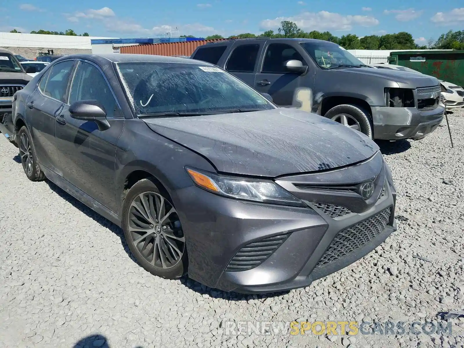 1 Photograph of a damaged car 4T1G11AK6LU930186 TOYOTA CAMRY 2020