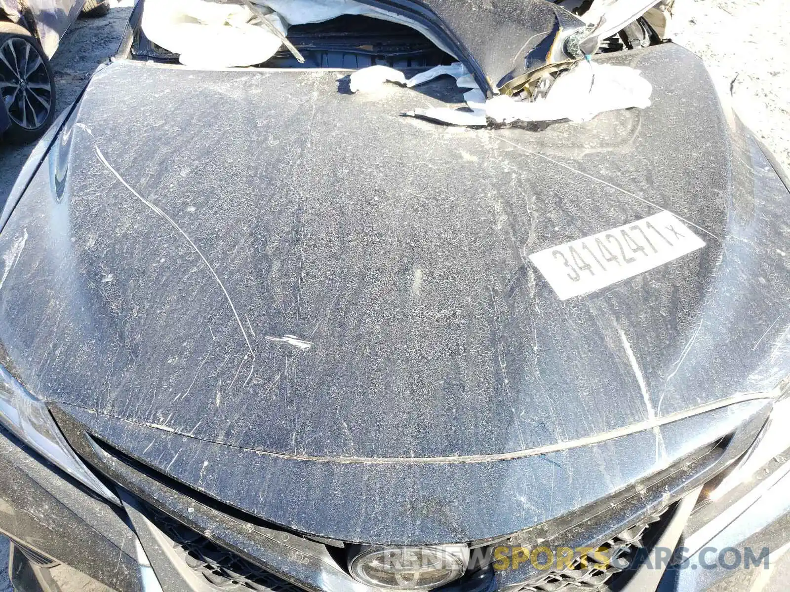 7 Photograph of a damaged car 4T1G11AK6LU940166 TOYOTA CAMRY 2020