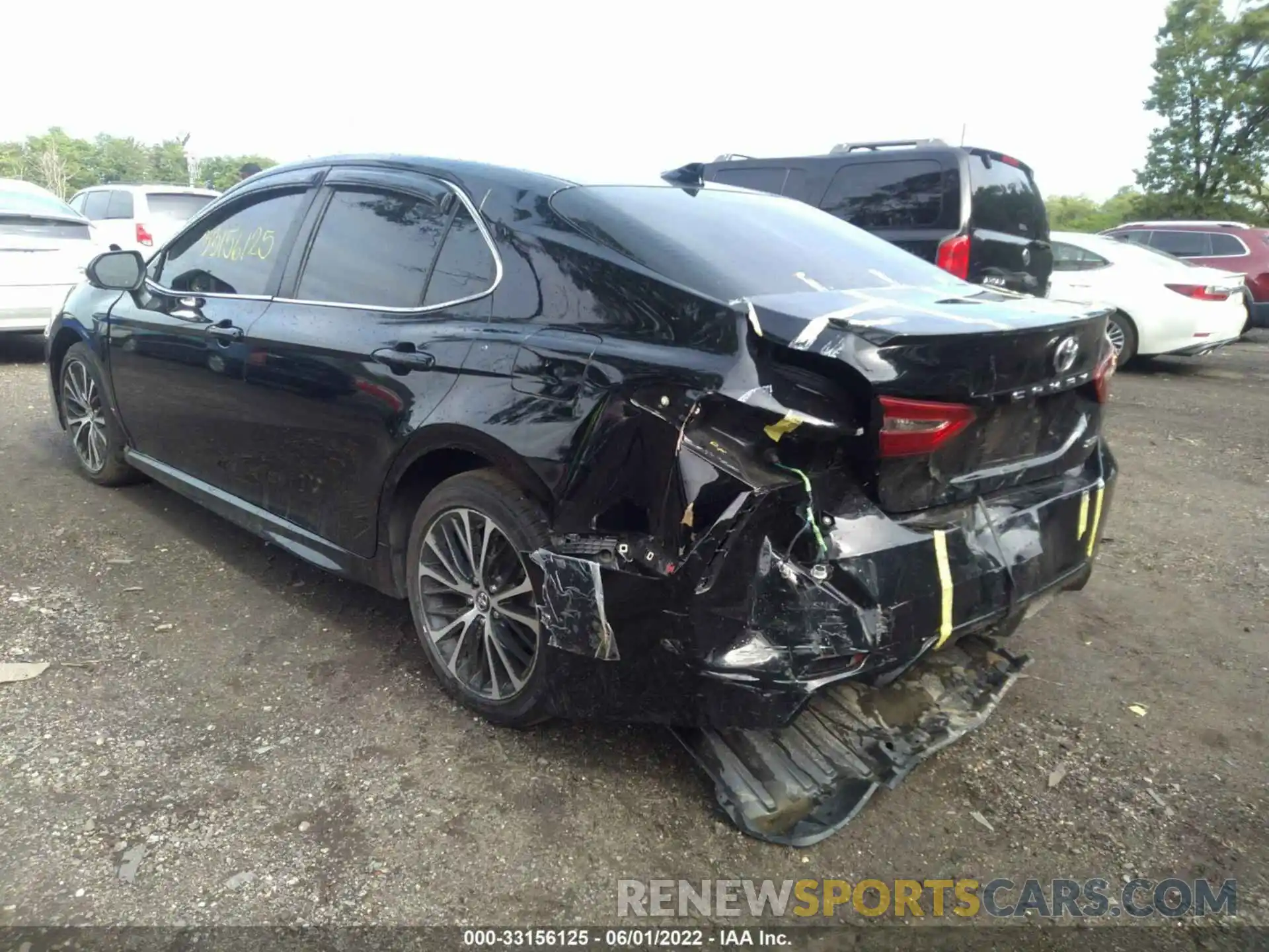 3 Photograph of a damaged car 4T1G11AK6LU944217 TOYOTA CAMRY 2020