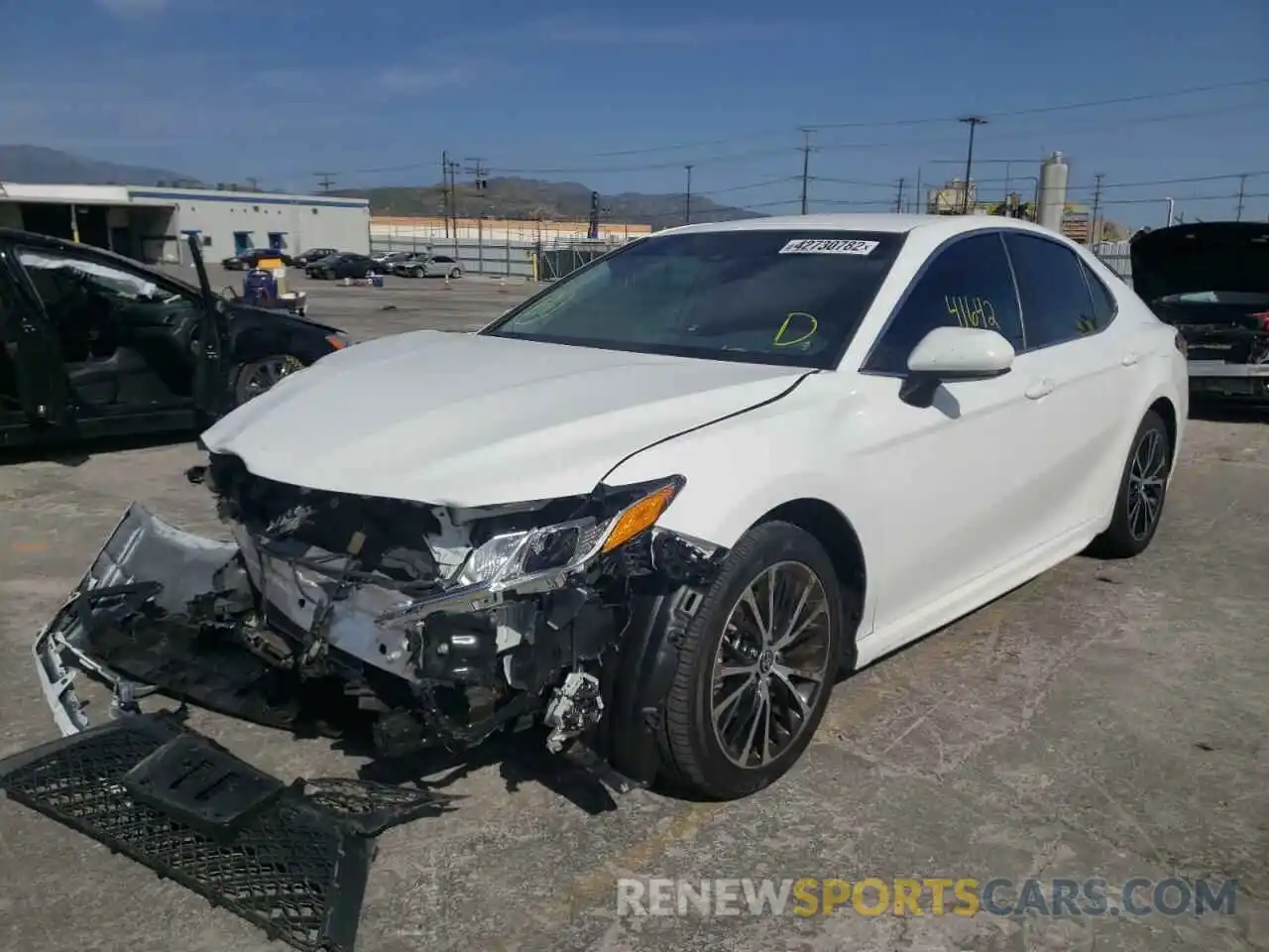 2 Photograph of a damaged car 4T1G11AK6LU949644 TOYOTA CAMRY 2020