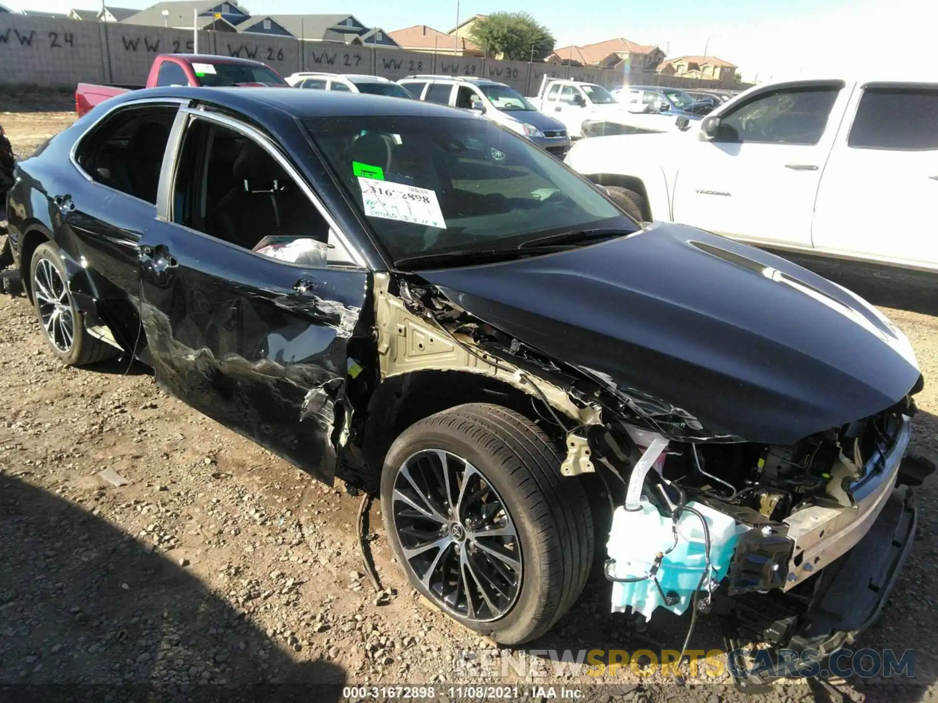 6 Photograph of a damaged car 4T1G11AK6LU954701 TOYOTA CAMRY 2020