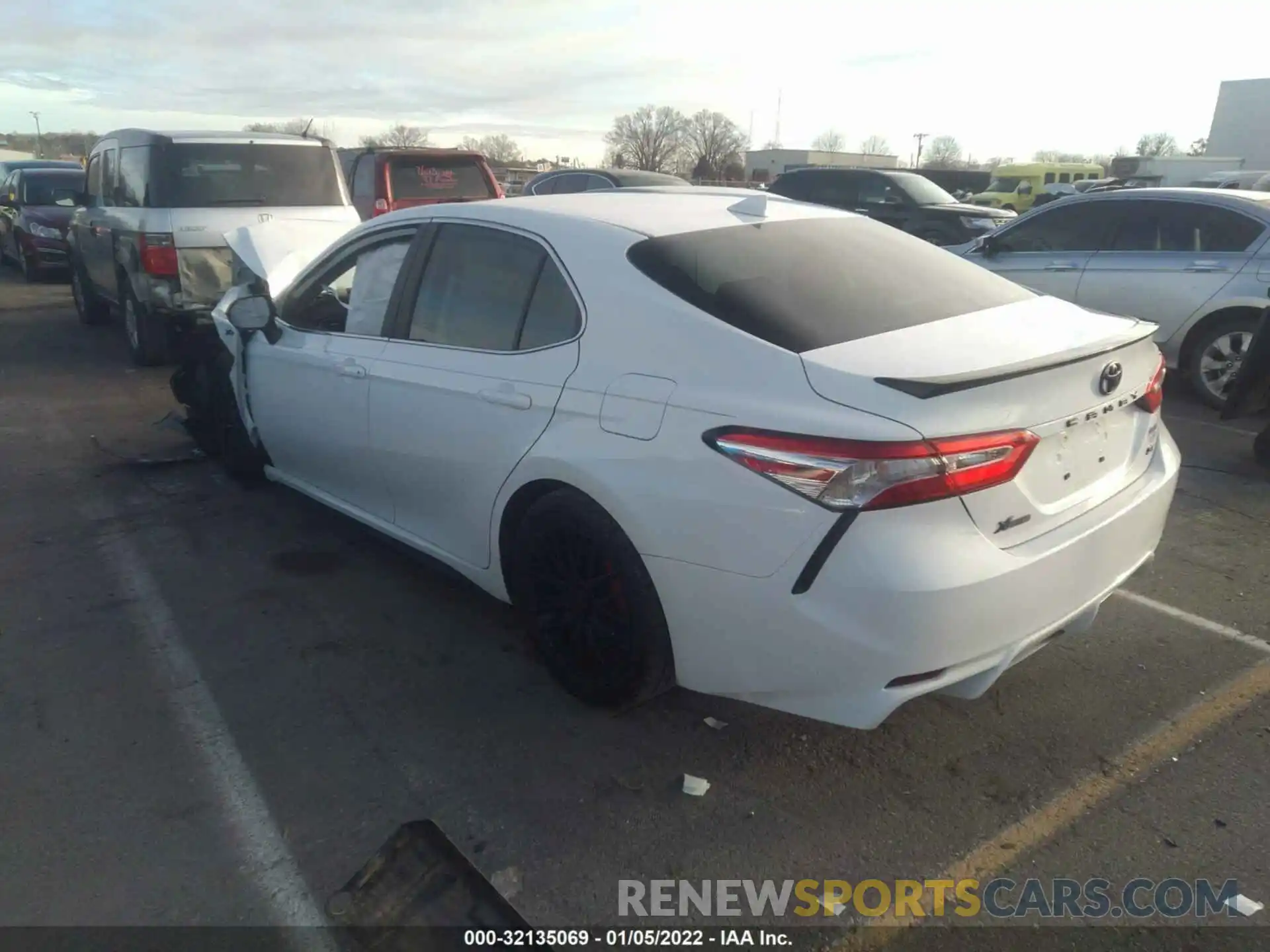 3 Photograph of a damaged car 4T1G11AK6LU957307 TOYOTA CAMRY 2020