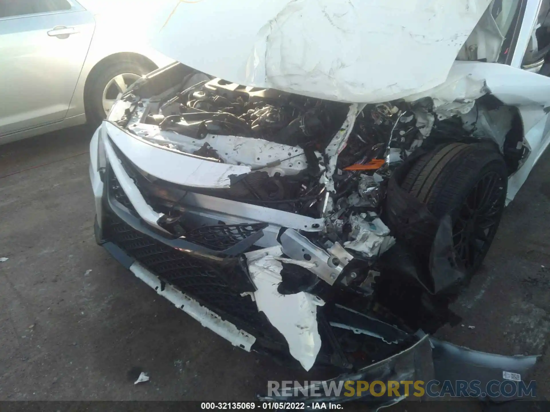 6 Photograph of a damaged car 4T1G11AK6LU957307 TOYOTA CAMRY 2020