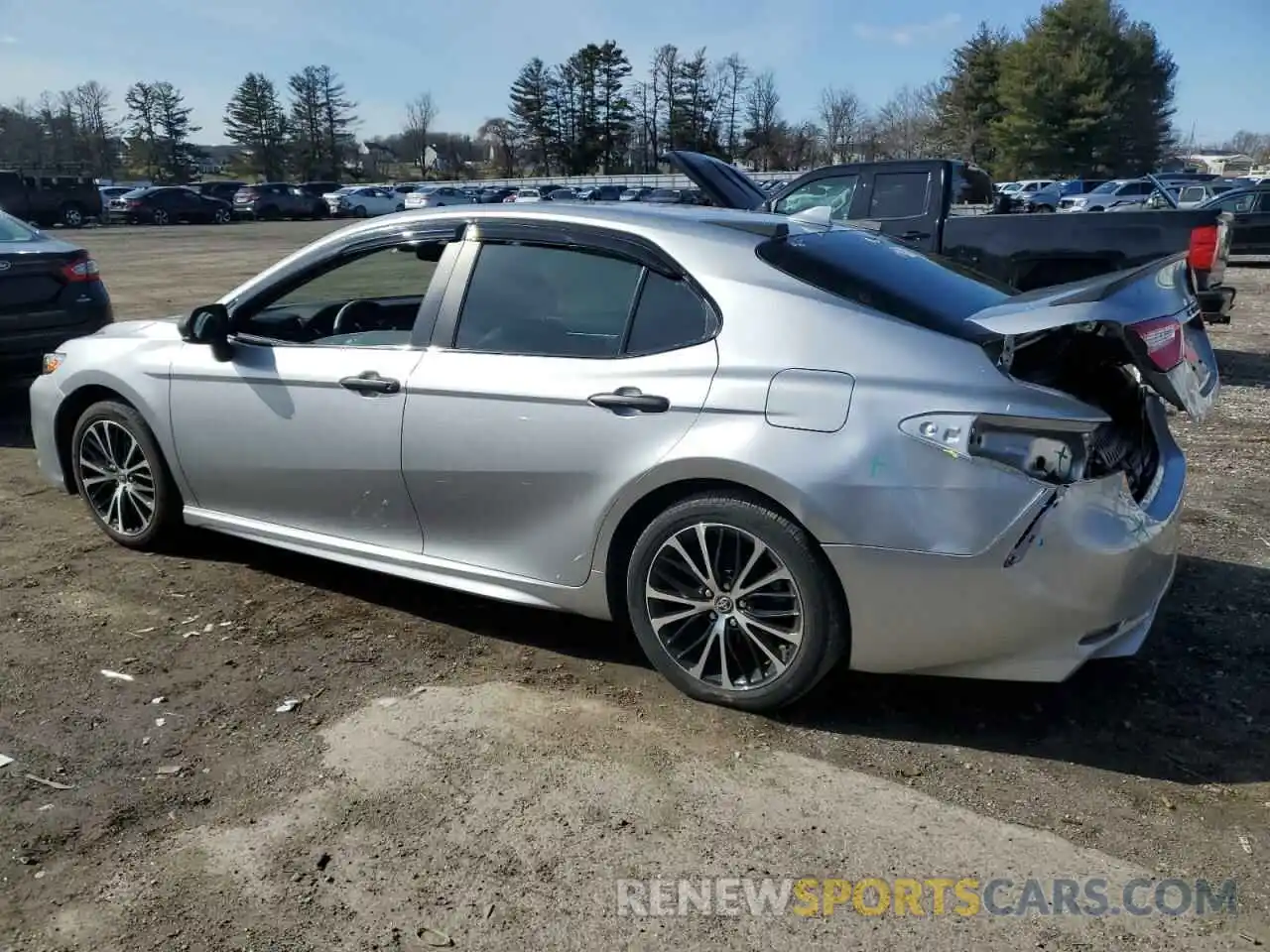 2 Photograph of a damaged car 4T1G11AK6LU967951 TOYOTA CAMRY 2020