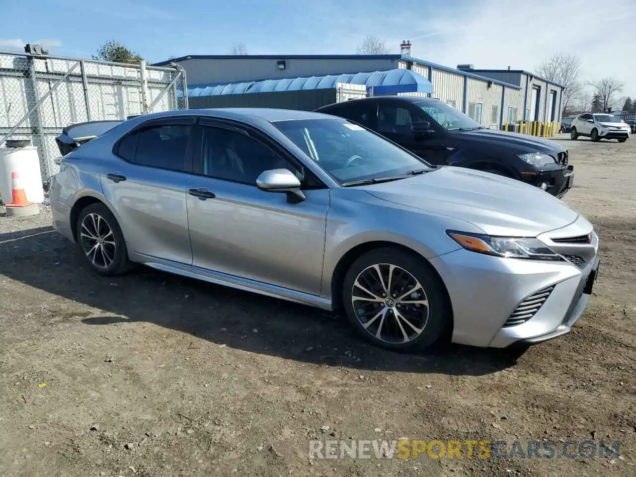 4 Photograph of a damaged car 4T1G11AK6LU967951 TOYOTA CAMRY 2020