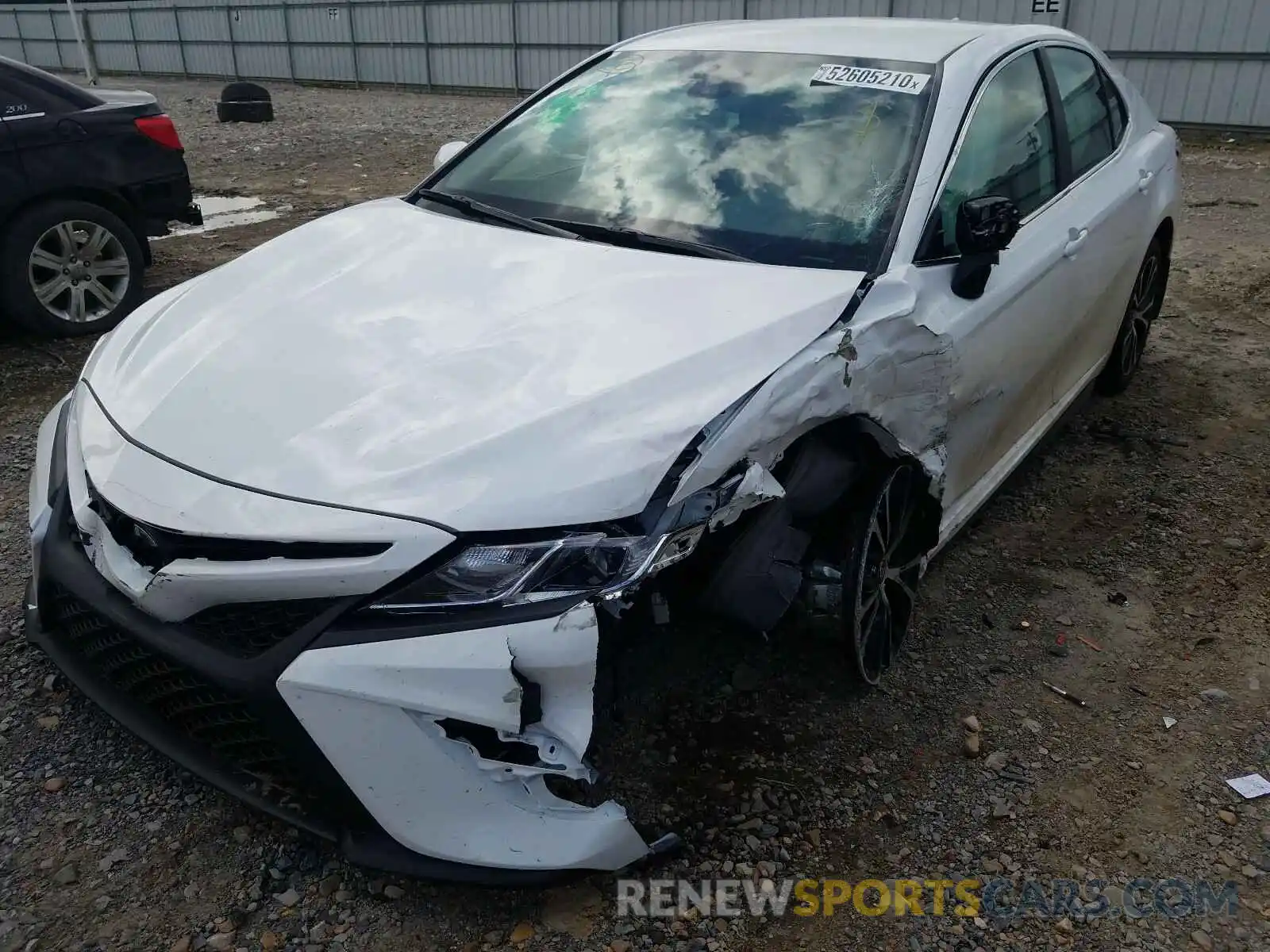 2 Photograph of a damaged car 4T1G11AK6LU976228 TOYOTA CAMRY 2020