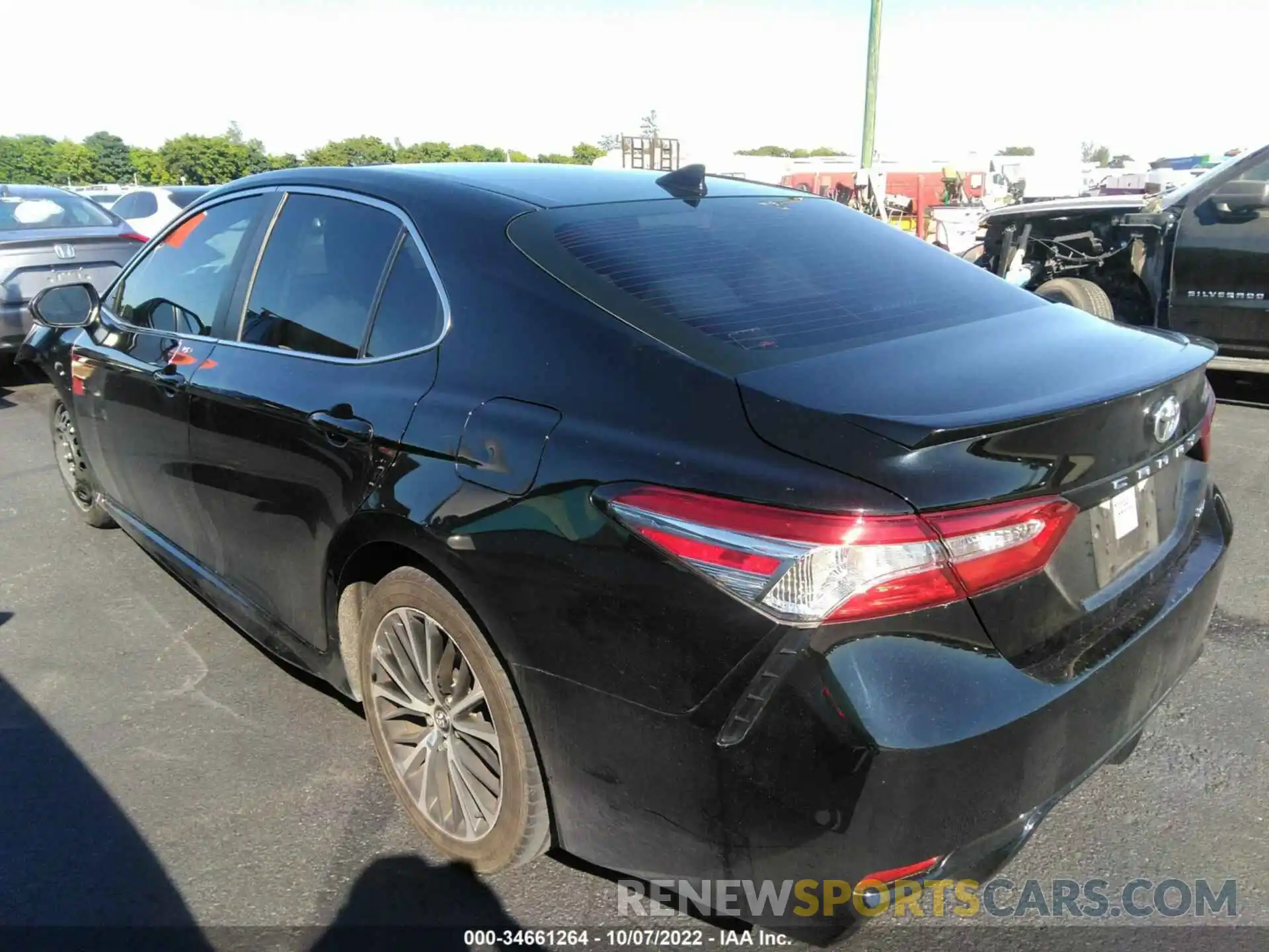 3 Photograph of a damaged car 4T1G11AK6LU983079 TOYOTA CAMRY 2020