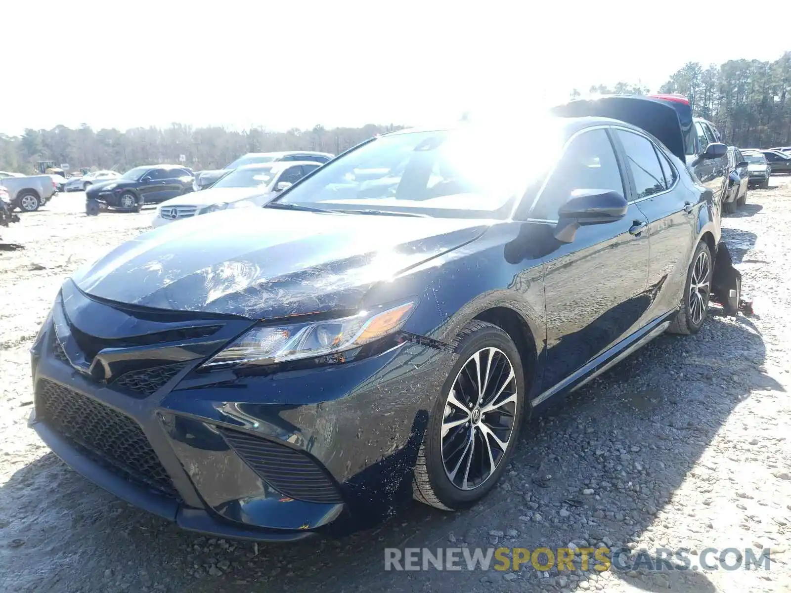 2 Photograph of a damaged car 4T1G11AK6LU992154 TOYOTA CAMRY 2020