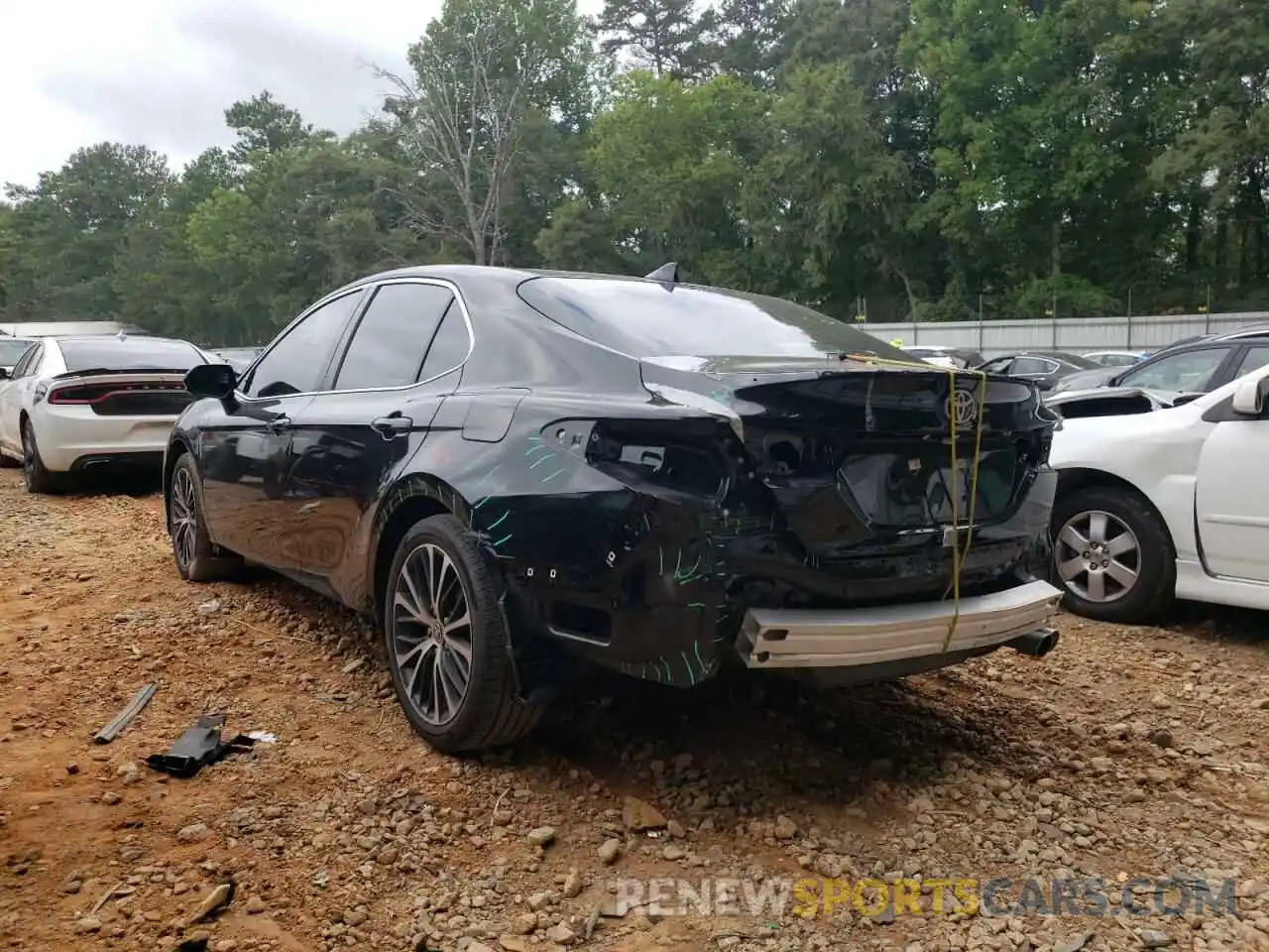 3 Photograph of a damaged car 4T1G11AK6LU994339 TOYOTA CAMRY 2020