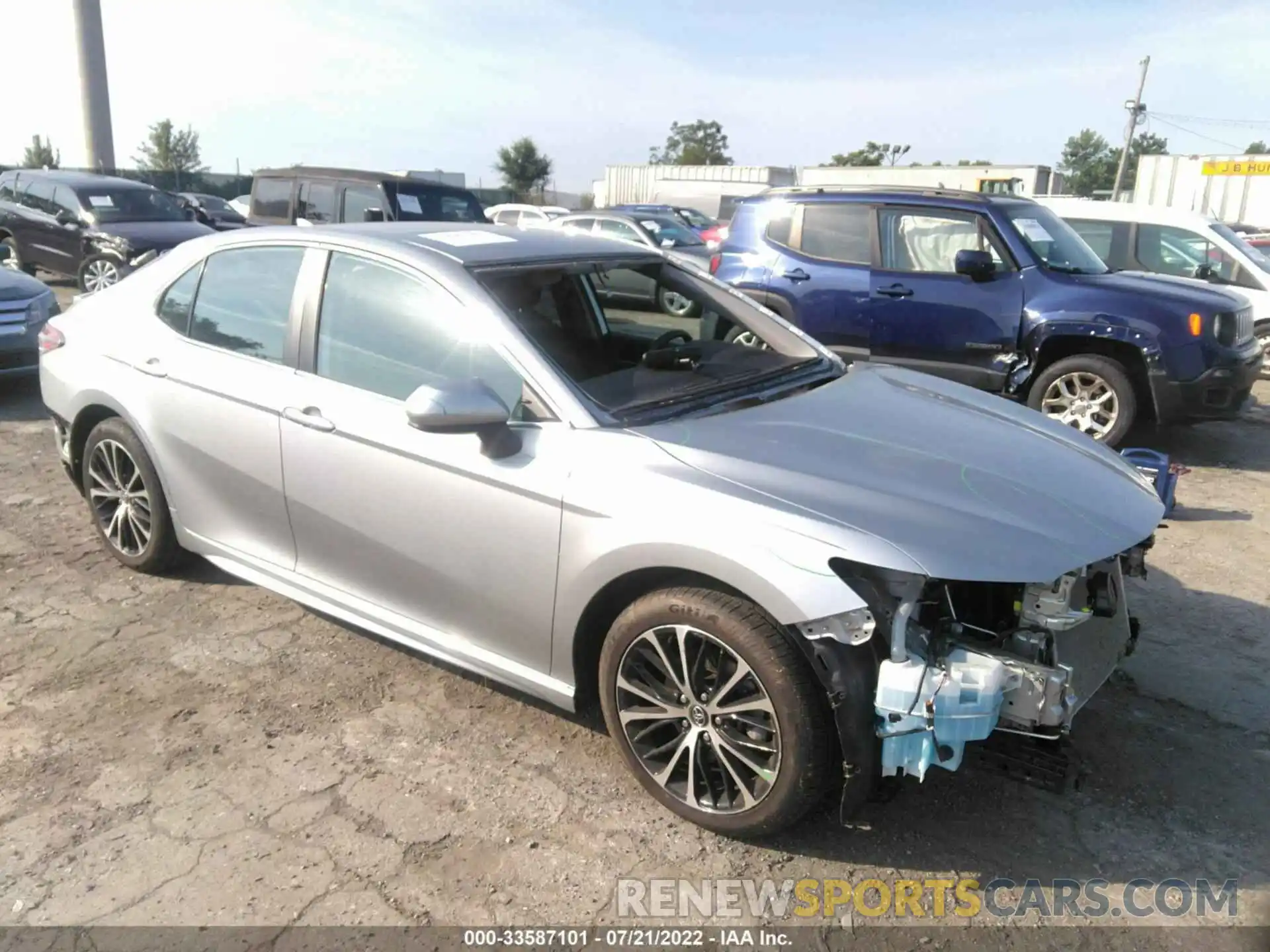 1 Photograph of a damaged car 4T1G11AK7LU303383 TOYOTA CAMRY 2020