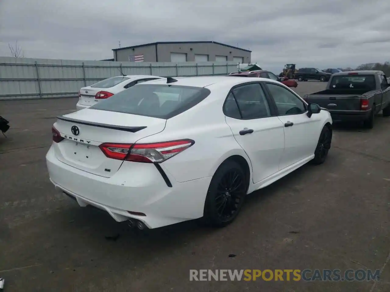 4 Photograph of a damaged car 4T1G11AK7LU308700 TOYOTA CAMRY 2020