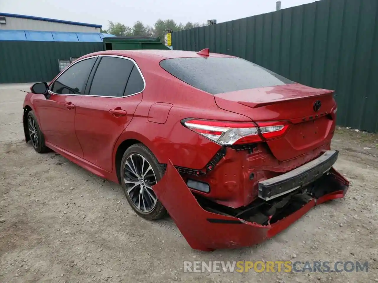 3 Photograph of a damaged car 4T1G11AK7LU314724 TOYOTA CAMRY 2020