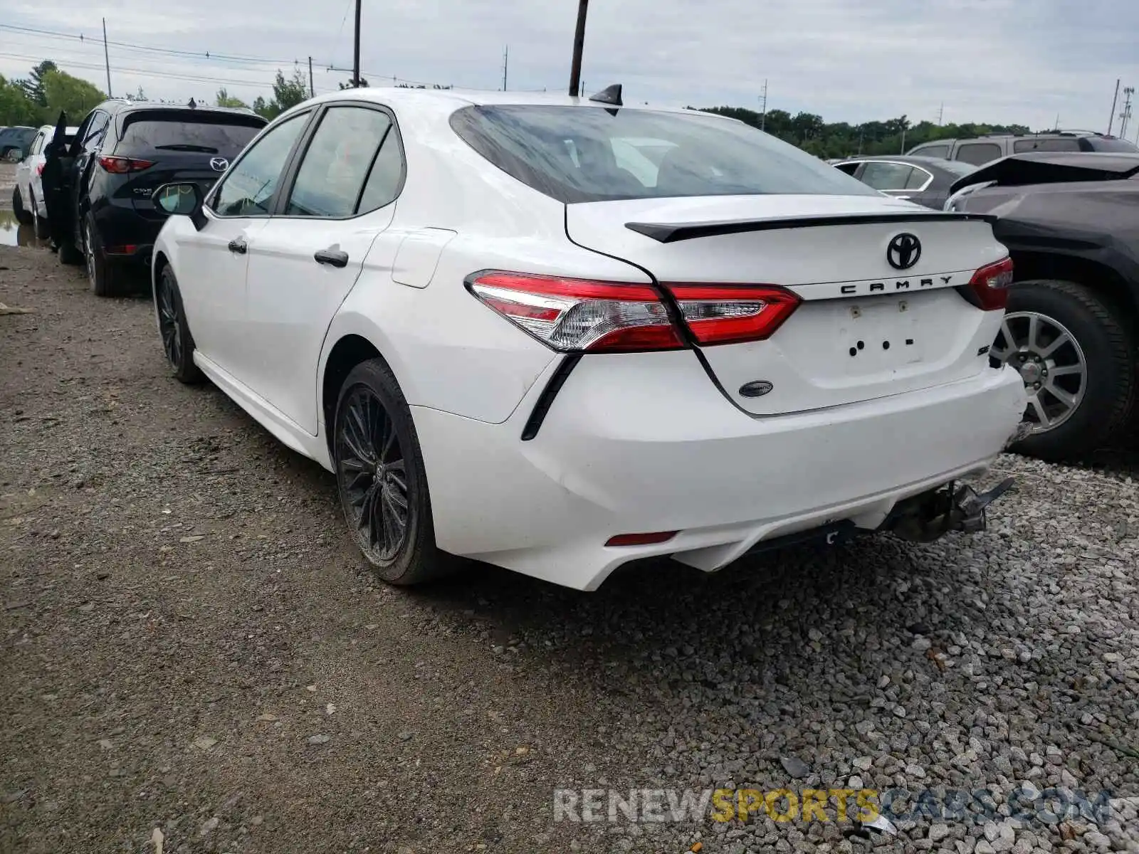 3 Photograph of a damaged car 4T1G11AK7LU317154 TOYOTA CAMRY 2020