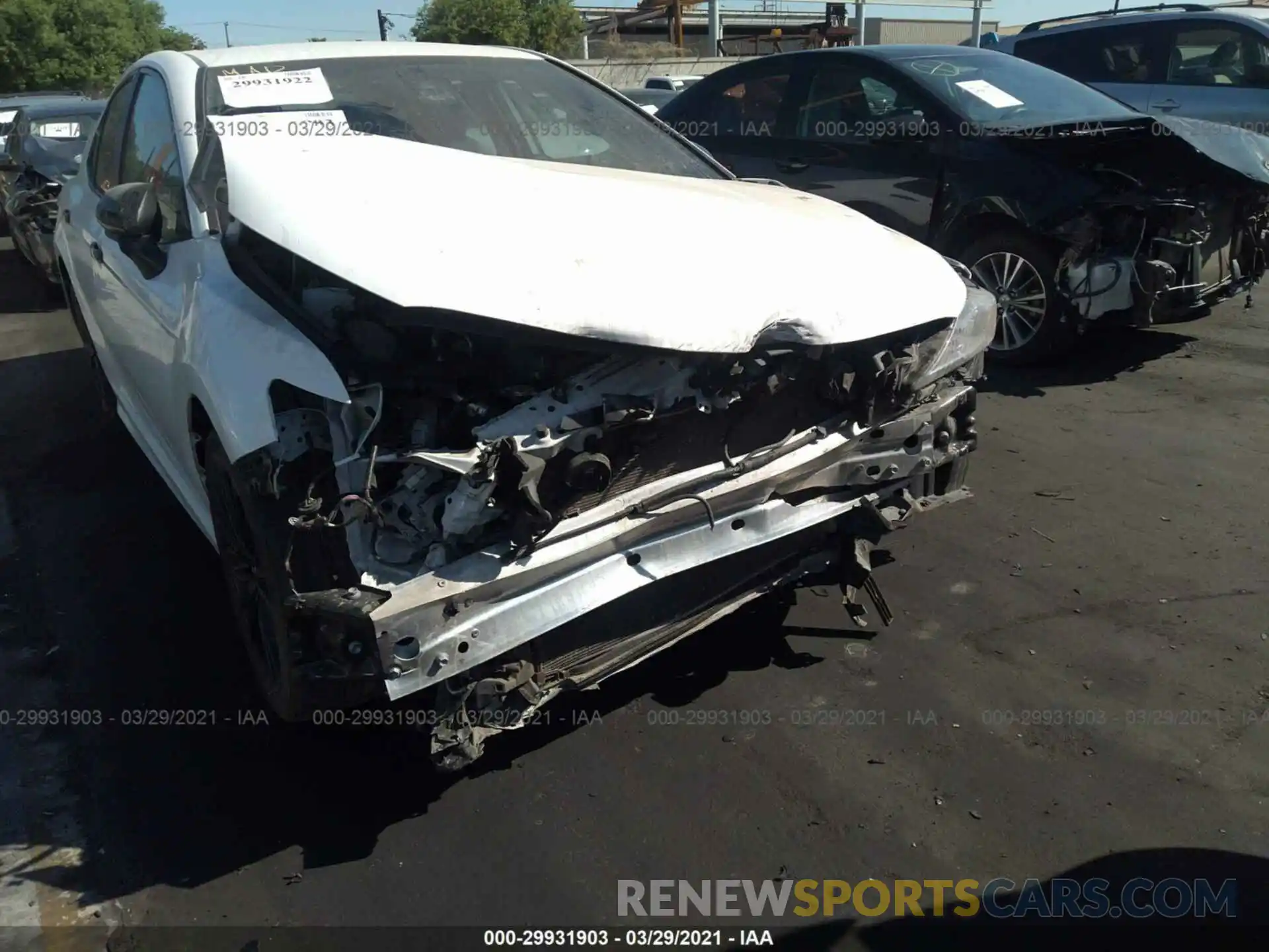 6 Photograph of a damaged car 4T1G11AK7LU318305 TOYOTA CAMRY 2020