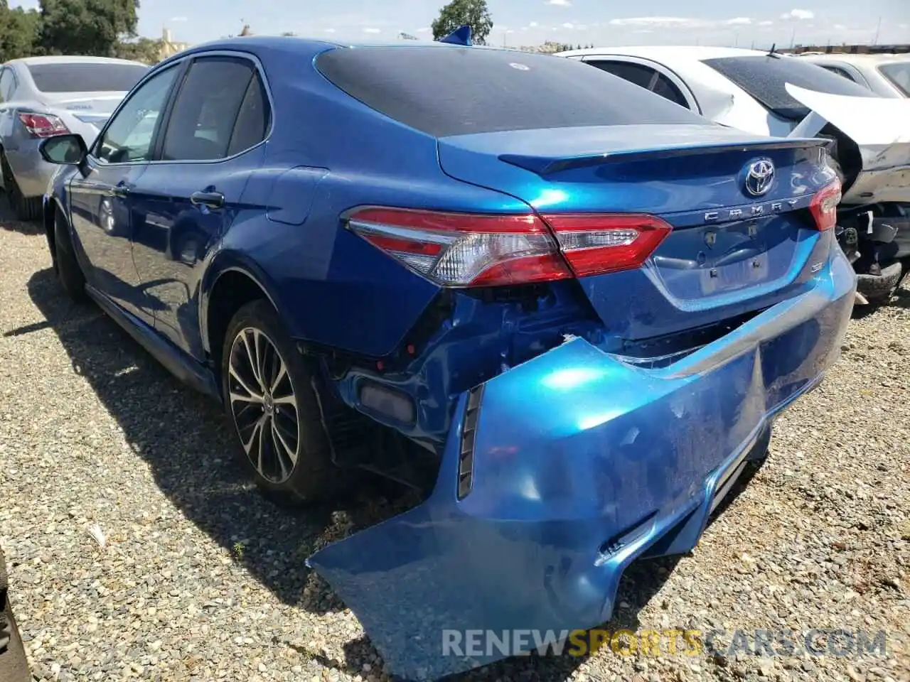 3 Photograph of a damaged car 4T1G11AK7LU322063 TOYOTA CAMRY 2020