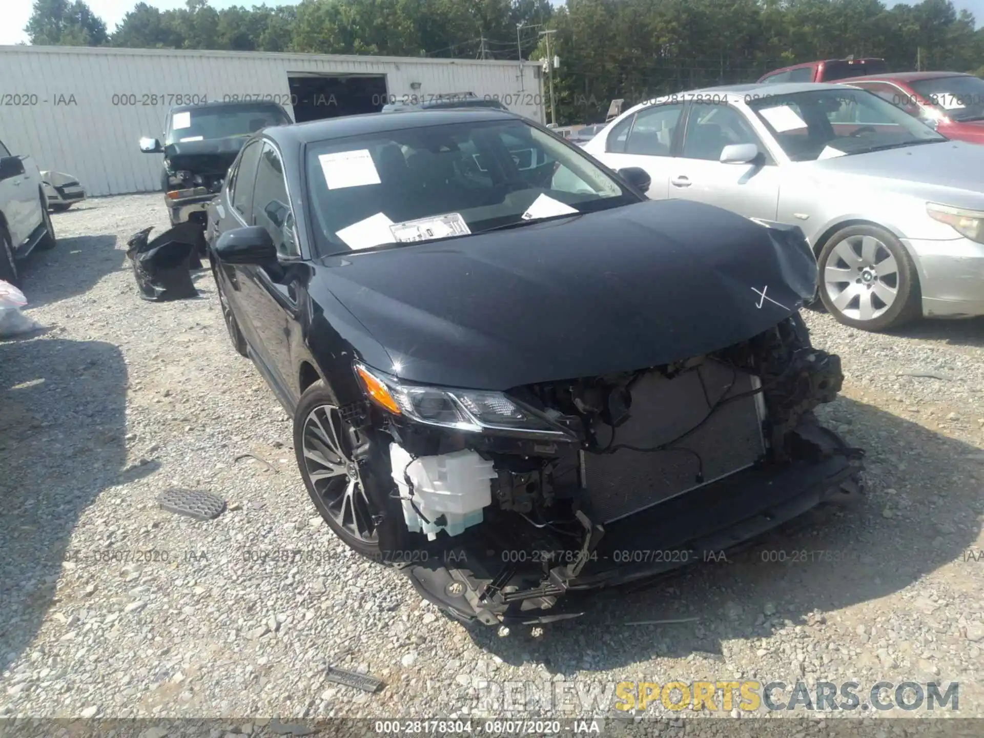 1 Photograph of a damaged car 4T1G11AK7LU326159 TOYOTA CAMRY 2020