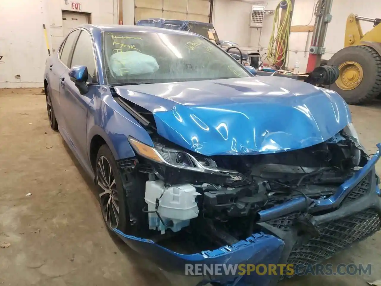 1 Photograph of a damaged car 4T1G11AK7LU326517 TOYOTA CAMRY 2020