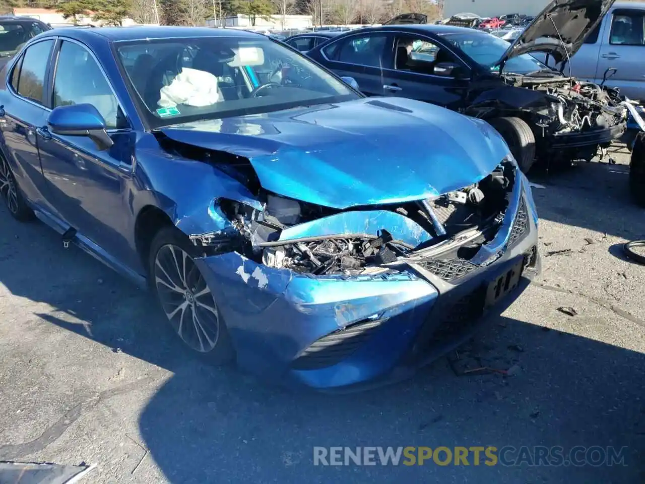 9 Photograph of a damaged car 4T1G11AK7LU327876 TOYOTA CAMRY 2020