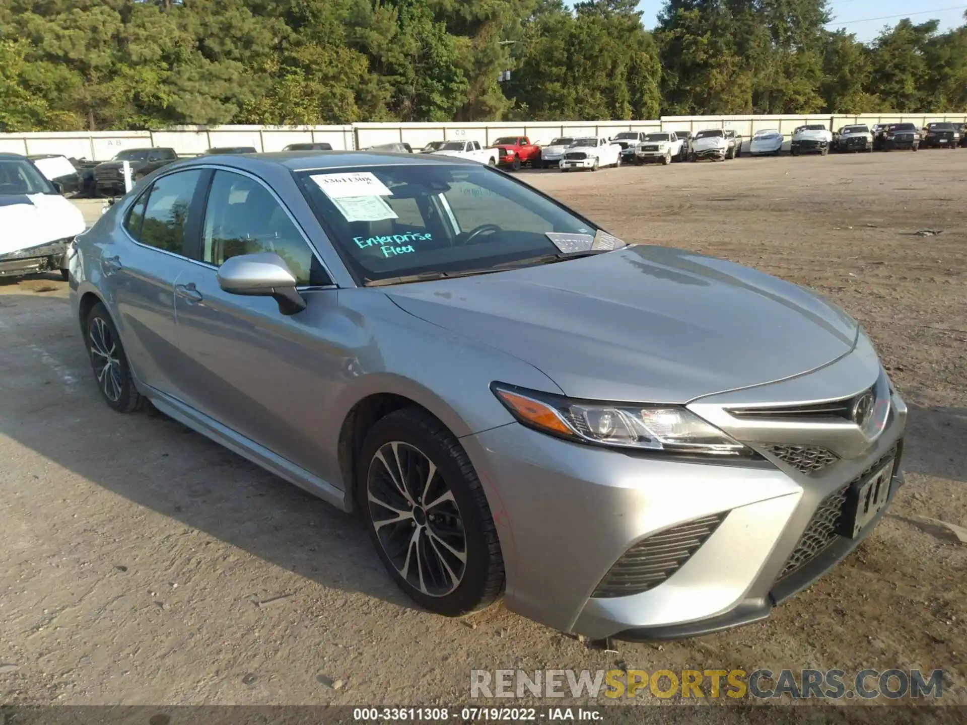 1 Photograph of a damaged car 4T1G11AK7LU329028 TOYOTA CAMRY 2020