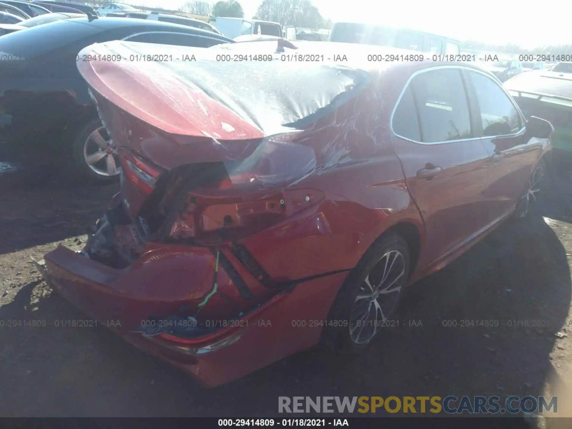 4 Photograph of a damaged car 4T1G11AK7LU331622 TOYOTA CAMRY 2020