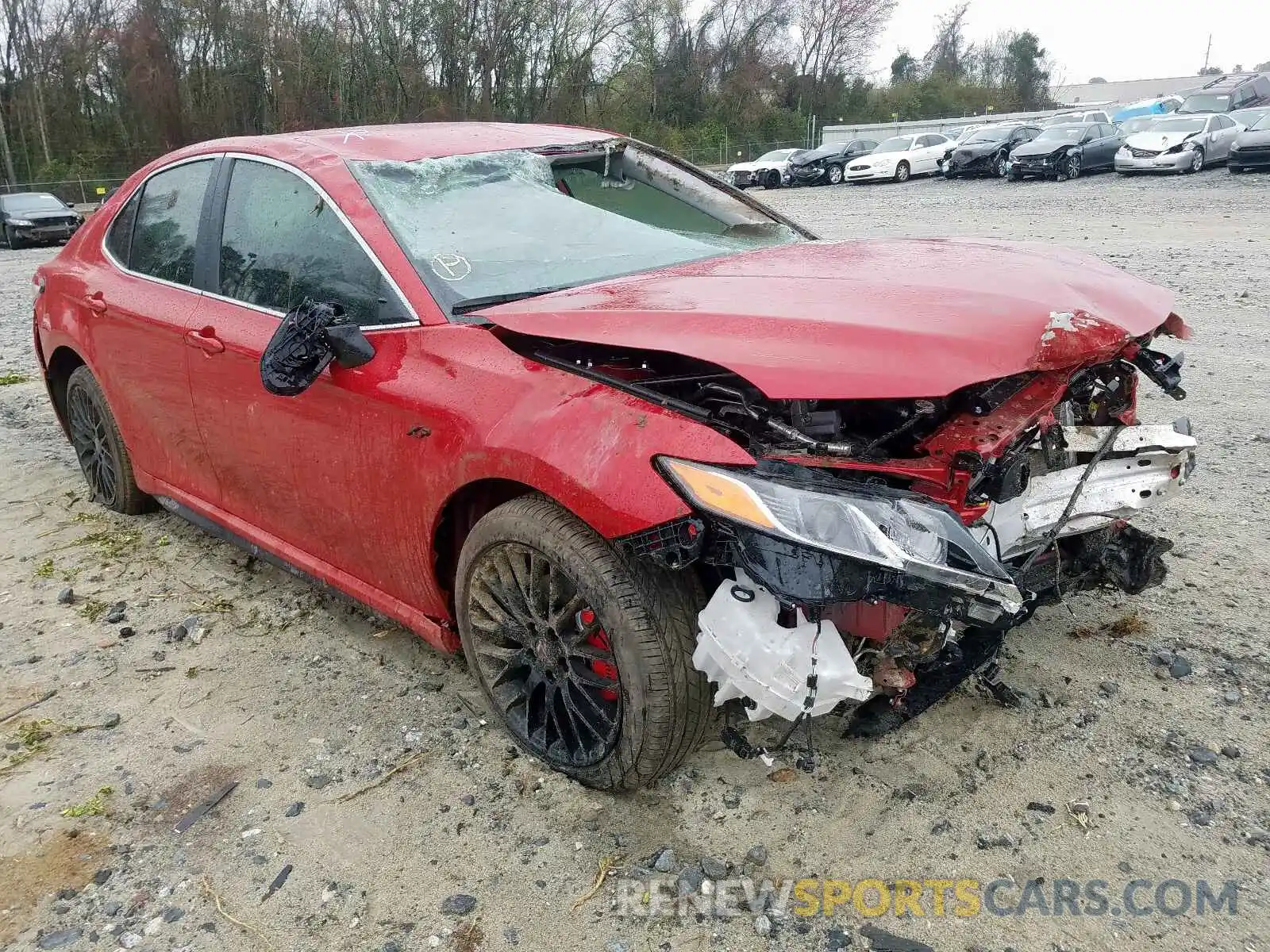 1 Photograph of a damaged car 4T1G11AK7LU334309 TOYOTA CAMRY 2020