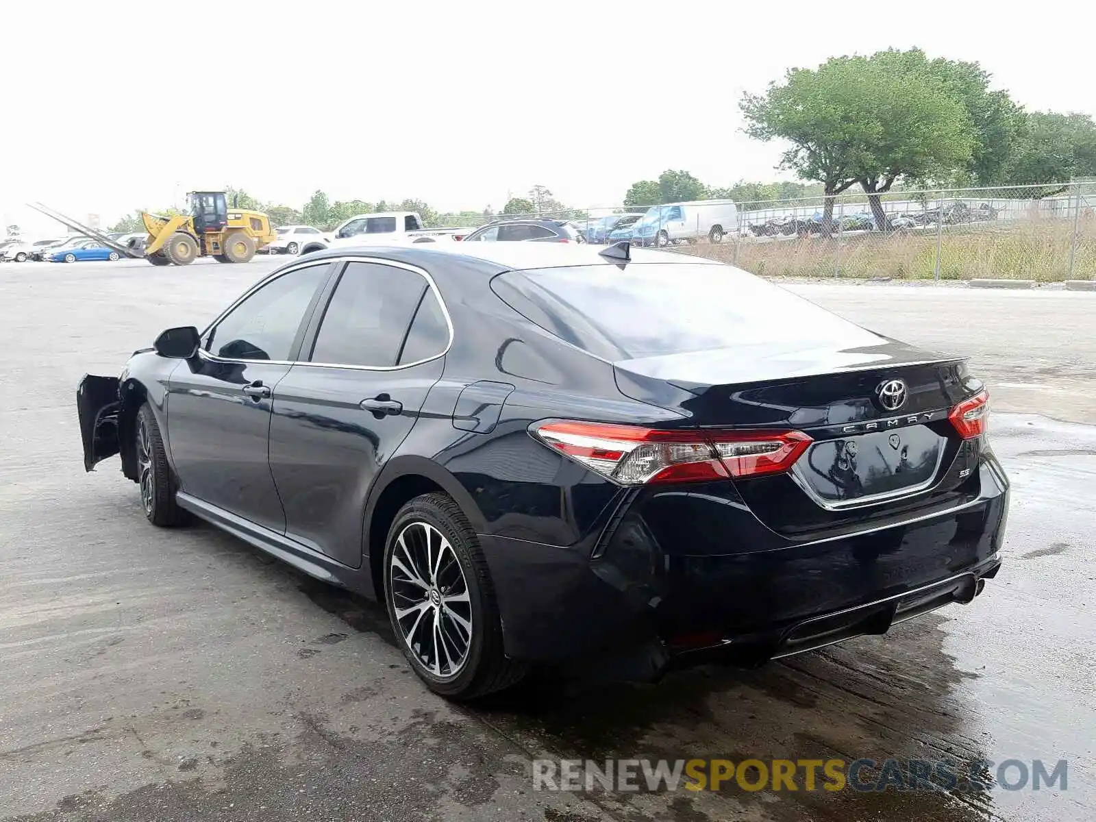 3 Photograph of a damaged car 4T1G11AK7LU334813 TOYOTA CAMRY 2020