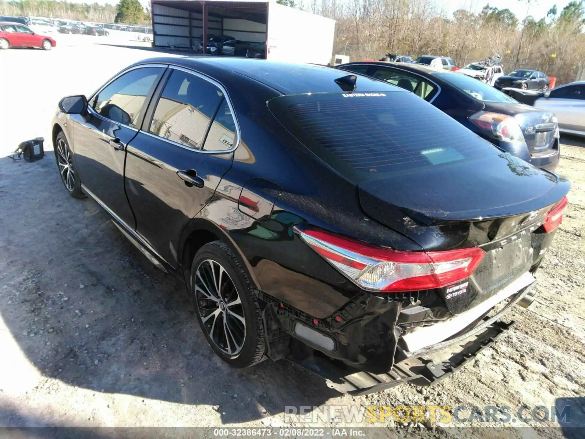 3 Photograph of a damaged car 4T1G11AK7LU339428 TOYOTA CAMRY 2020