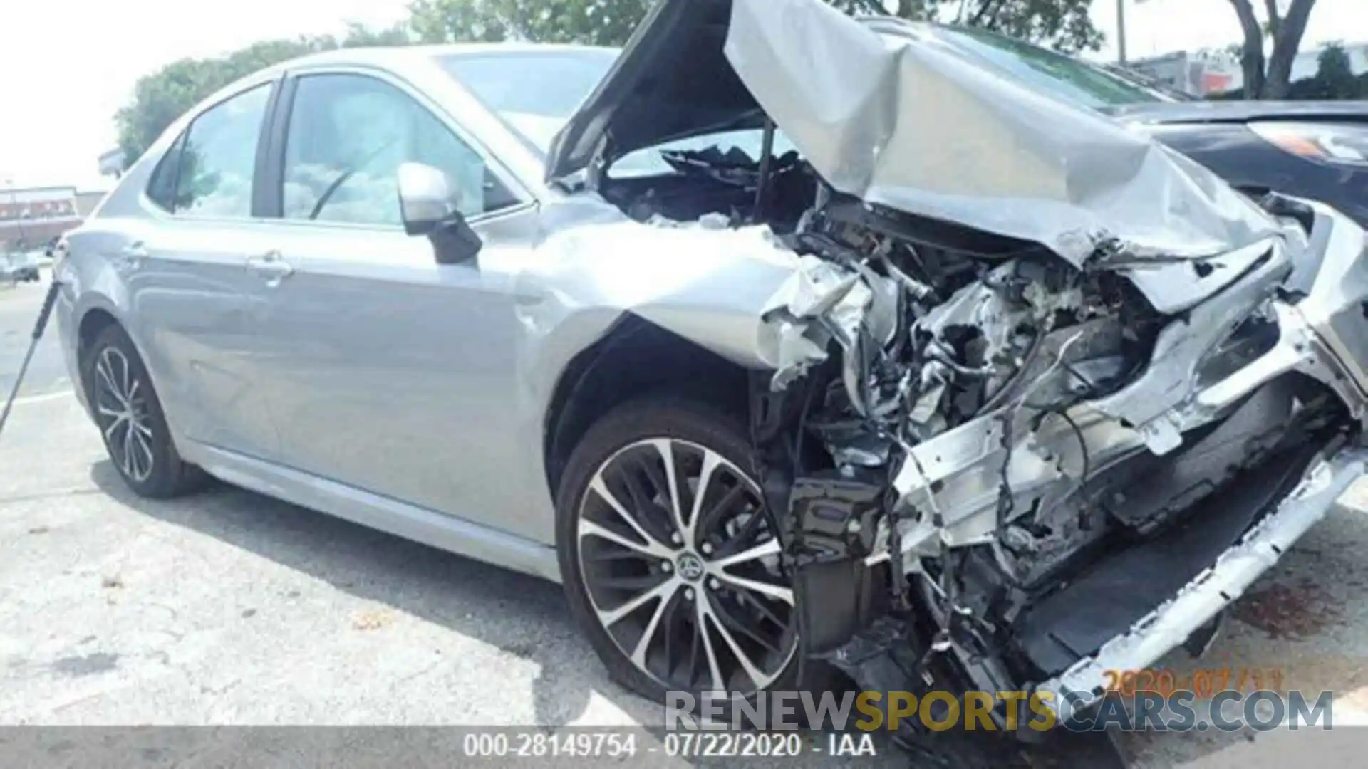 9 Photograph of a damaged car 4T1G11AK7LU343639 TOYOTA CAMRY 2020