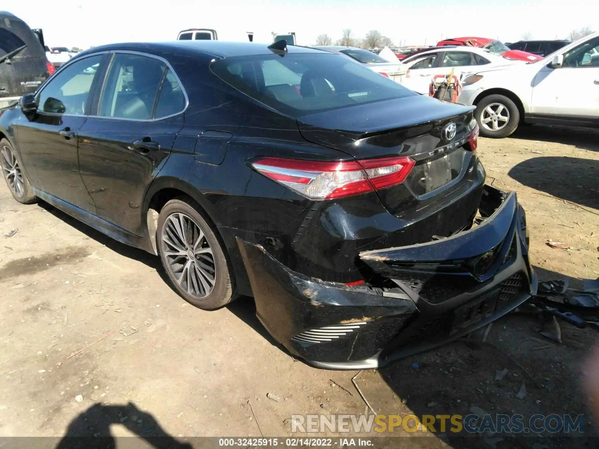 3 Photograph of a damaged car 4T1G11AK7LU344936 TOYOTA CAMRY 2020