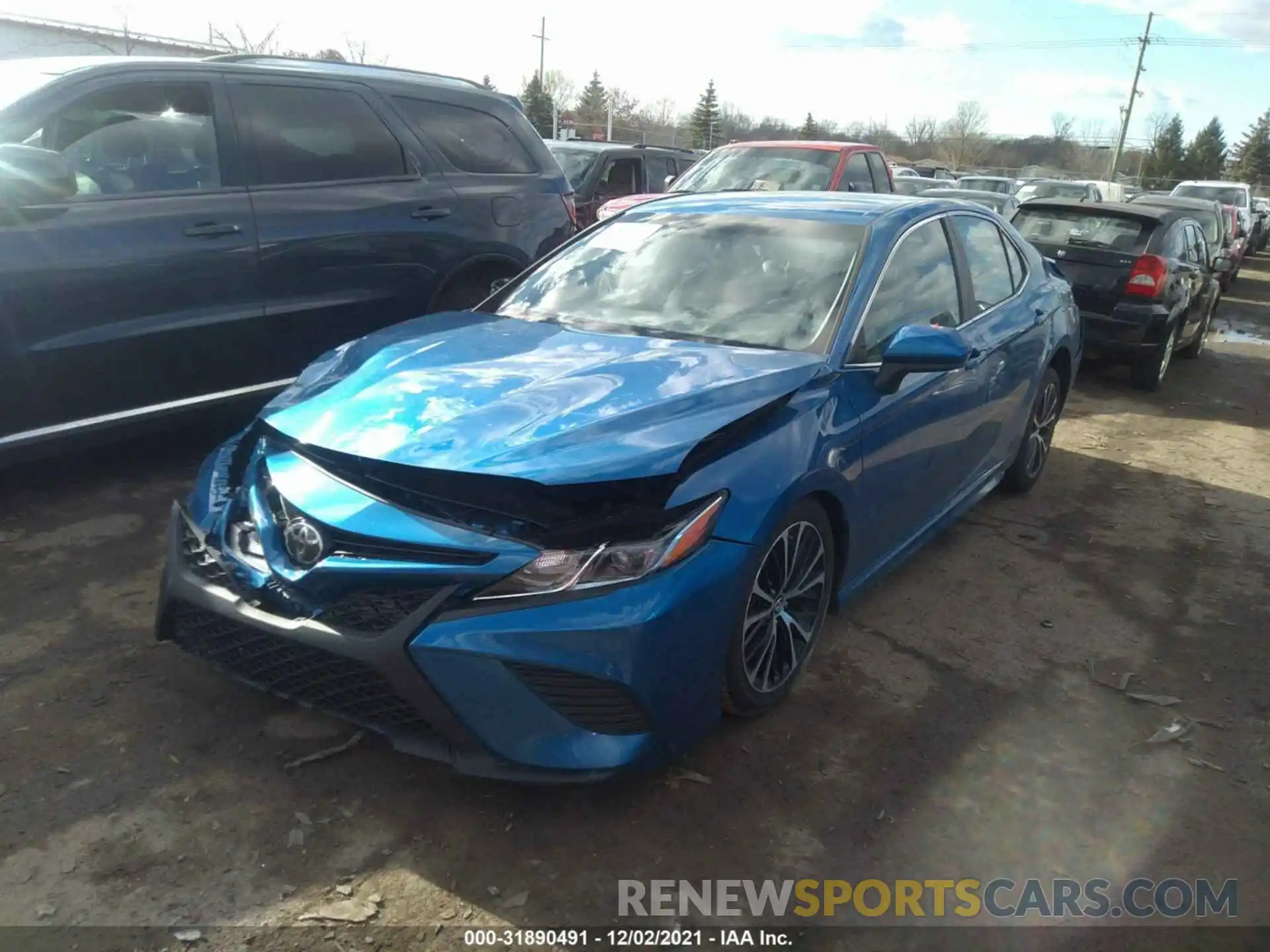 2 Photograph of a damaged car 4T1G11AK7LU345469 TOYOTA CAMRY 2020