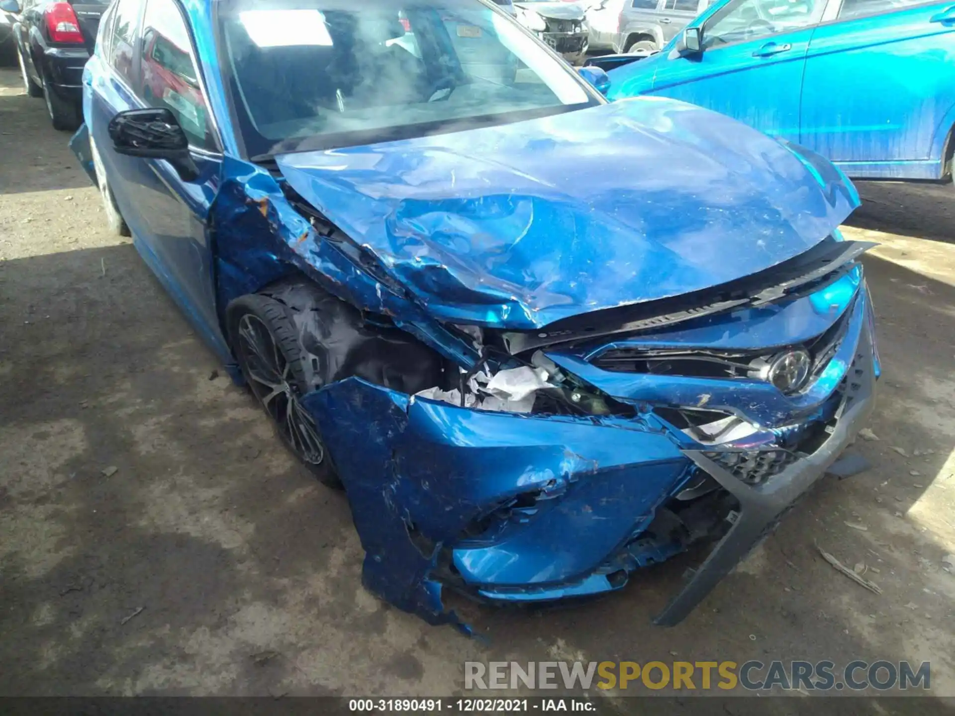 6 Photograph of a damaged car 4T1G11AK7LU345469 TOYOTA CAMRY 2020