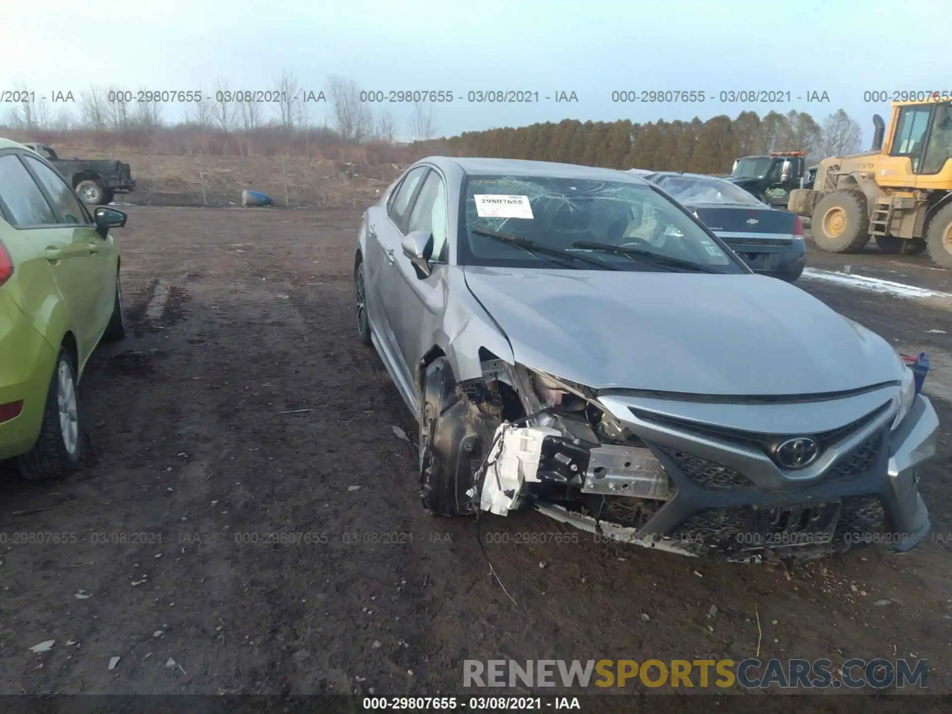6 Photograph of a damaged car 4T1G11AK7LU346654 TOYOTA CAMRY 2020