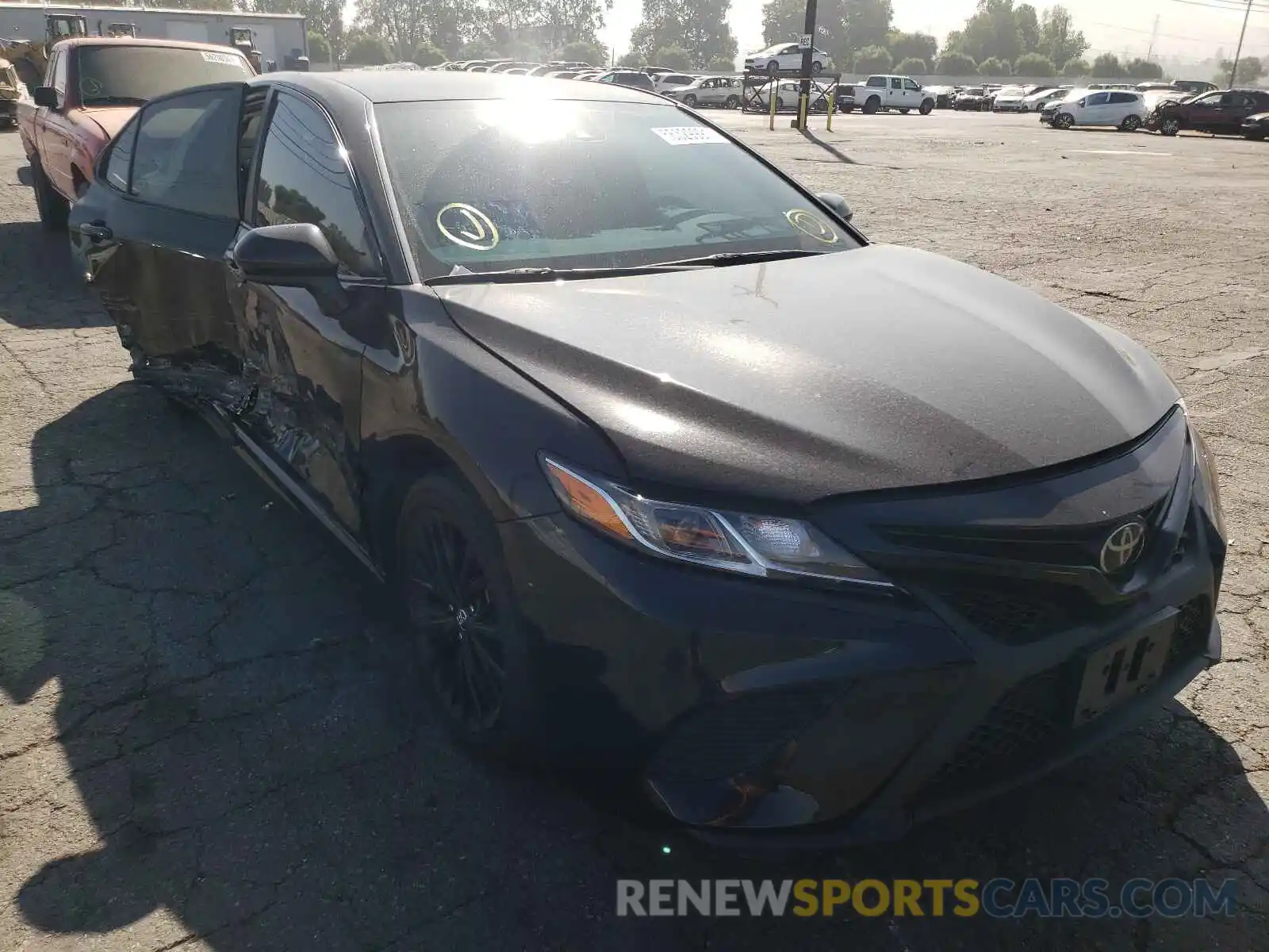 1 Photograph of a damaged car 4T1G11AK7LU346945 TOYOTA CAMRY 2020