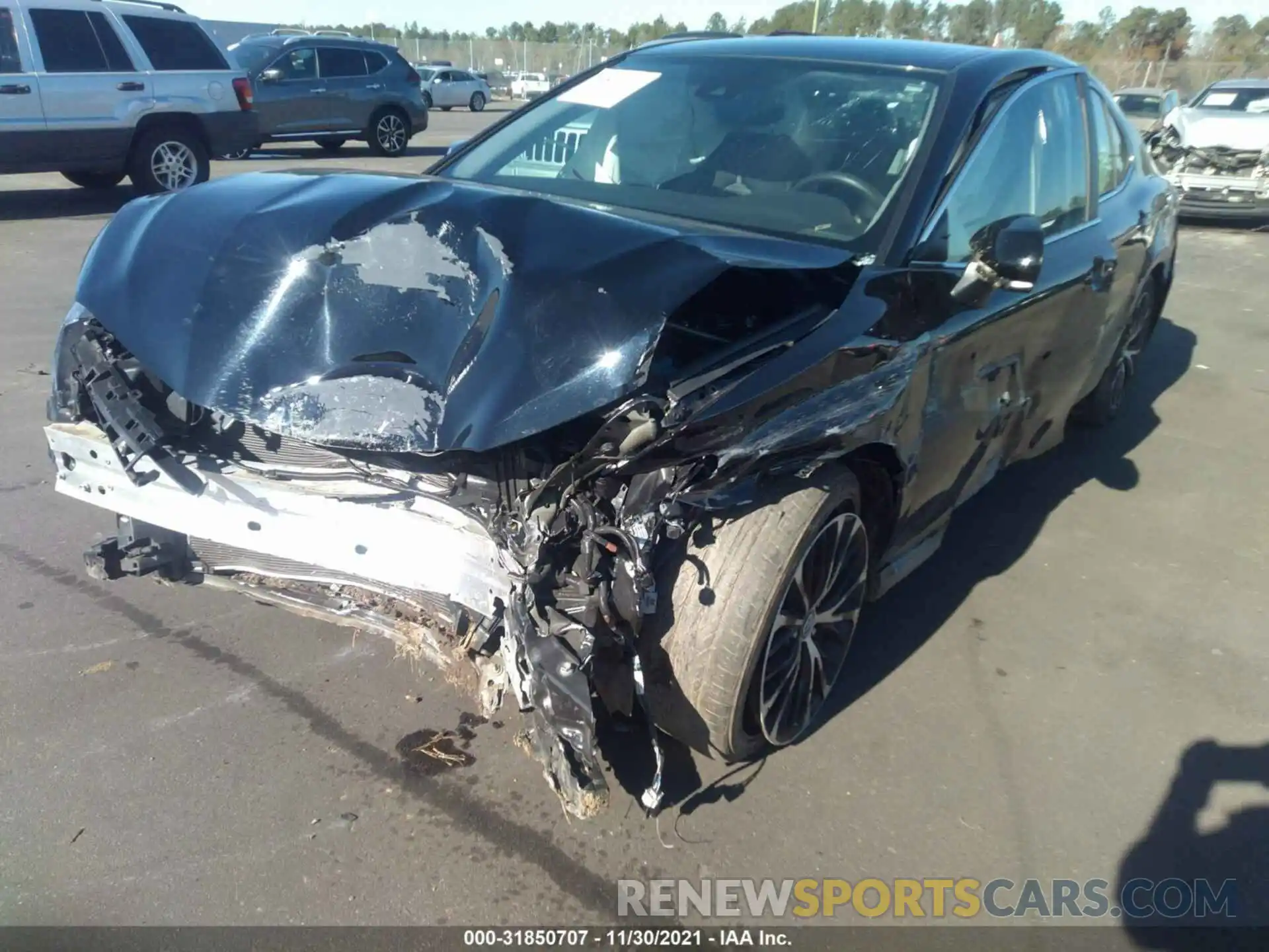 6 Photograph of a damaged car 4T1G11AK7LU349330 TOYOTA CAMRY 2020