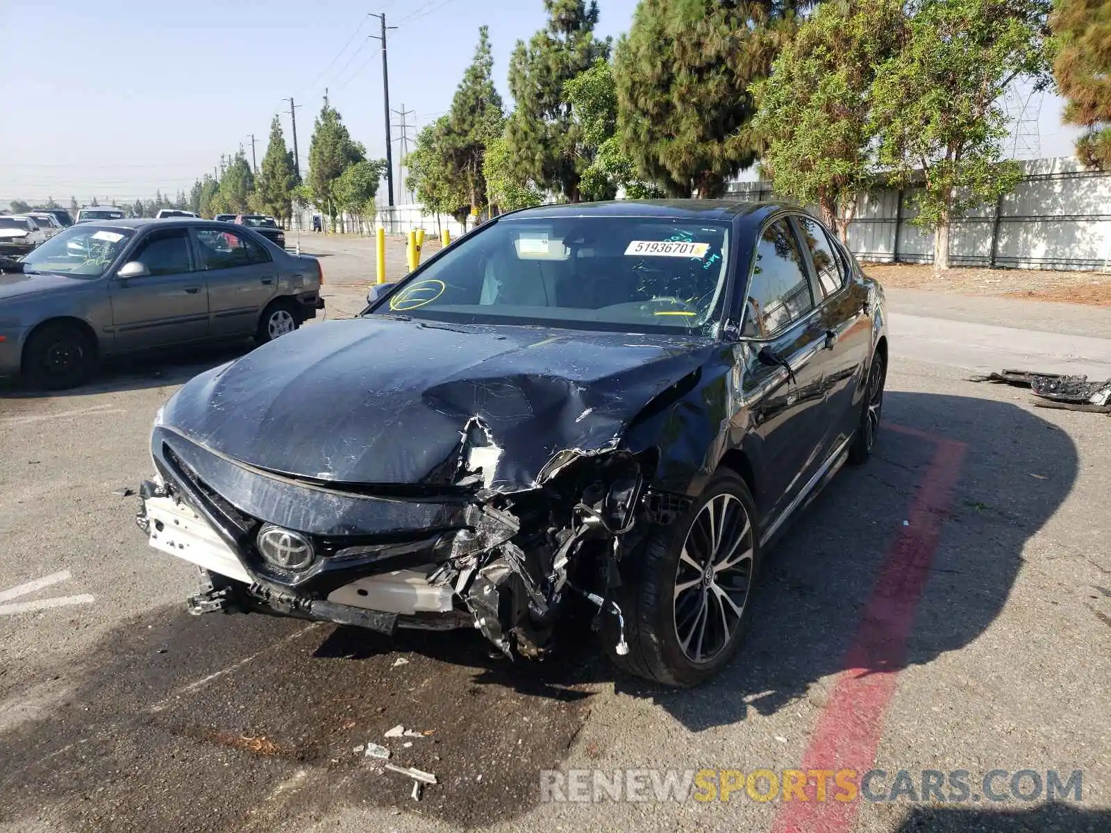 2 Photograph of a damaged car 4T1G11AK7LU350011 TOYOTA CAMRY 2020