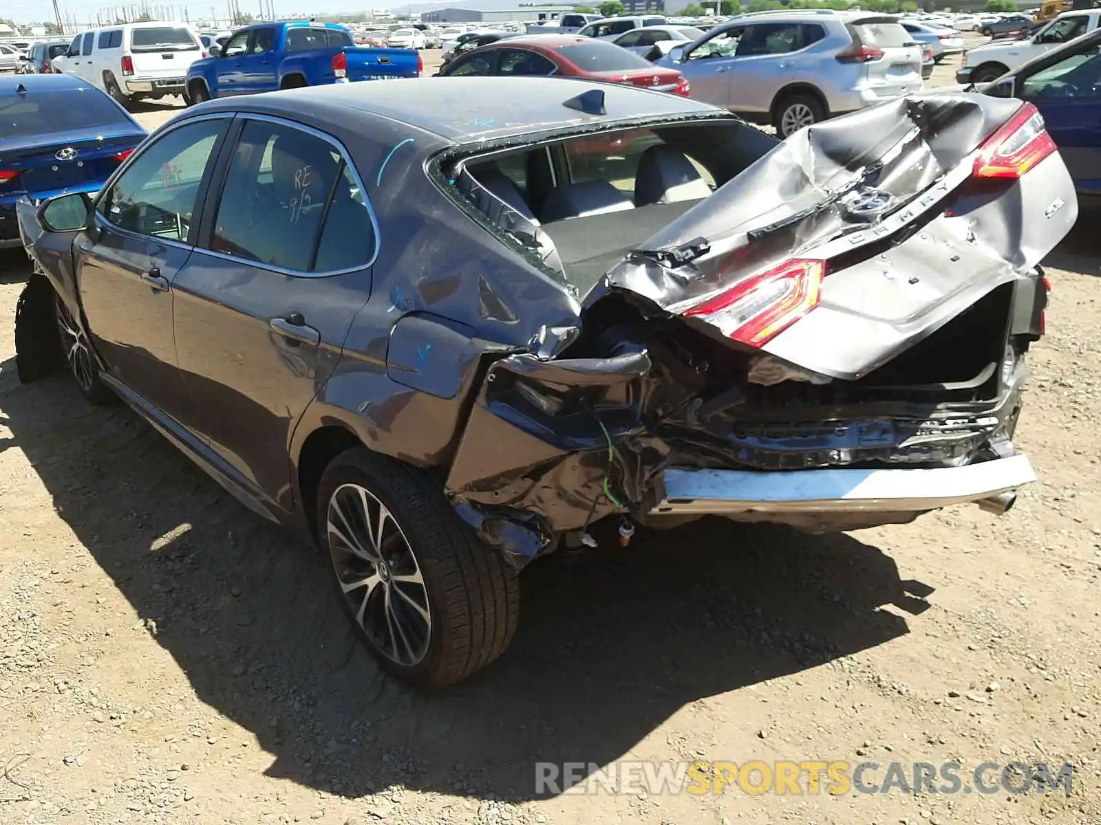 3 Photograph of a damaged car 4T1G11AK7LU352650 TOYOTA CAMRY 2020