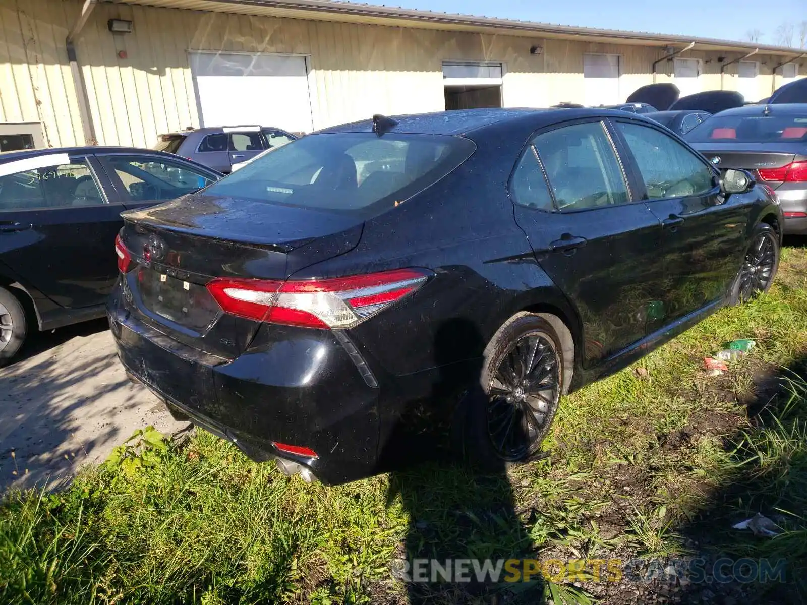 4 Photograph of a damaged car 4T1G11AK7LU353328 TOYOTA CAMRY 2020