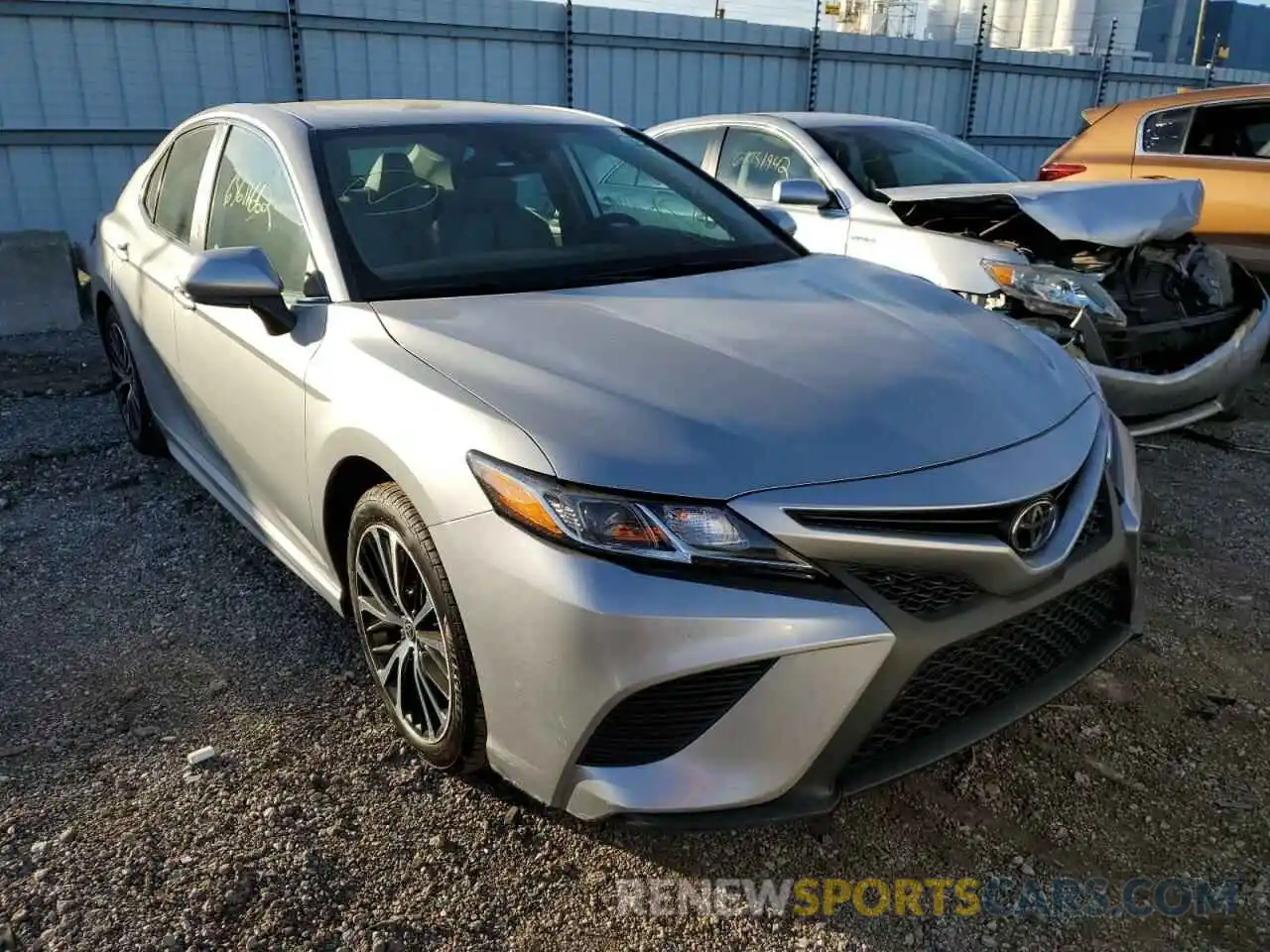 1 Photograph of a damaged car 4T1G11AK7LU359226 TOYOTA CAMRY 2020