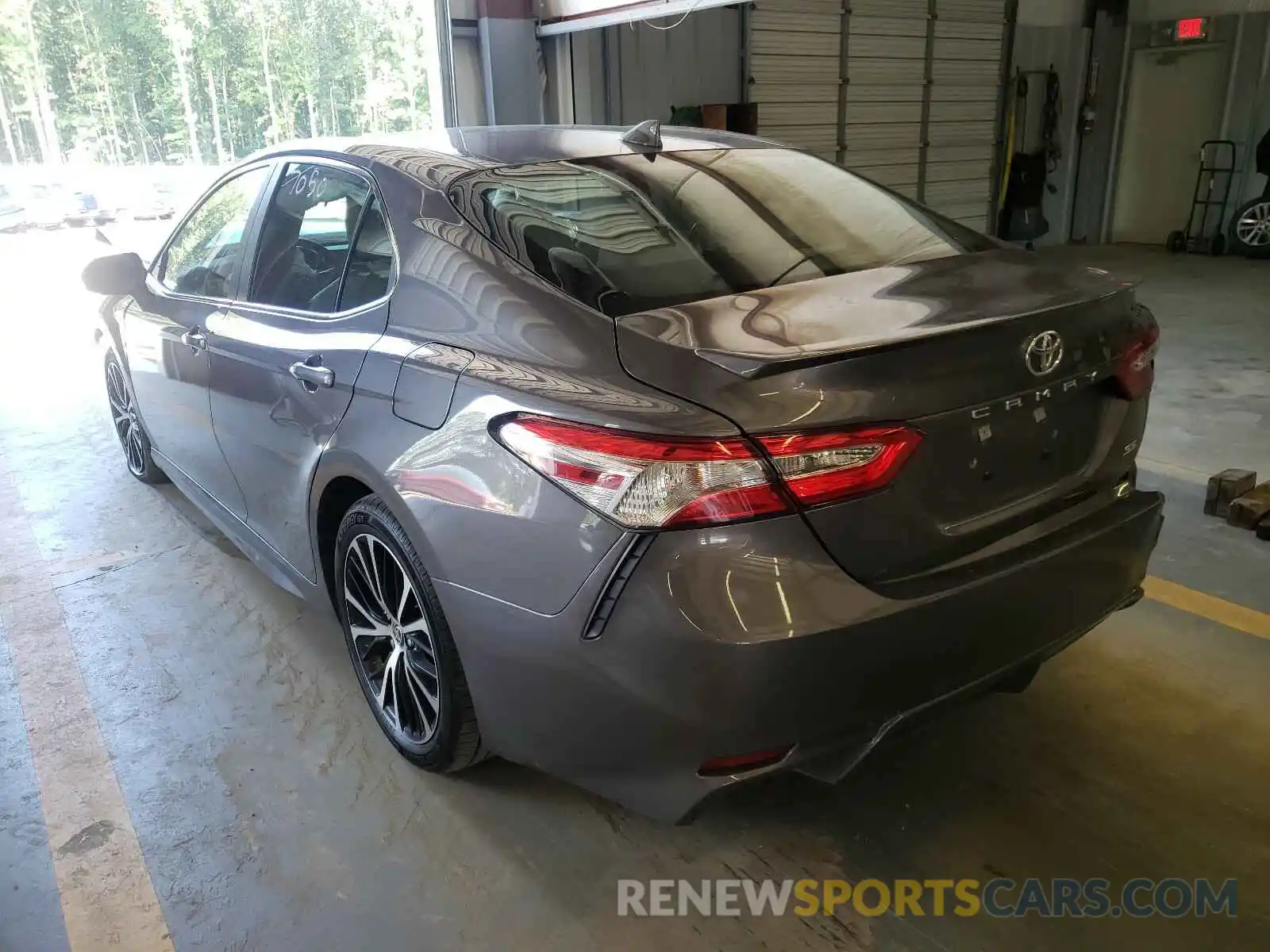 3 Photograph of a damaged car 4T1G11AK7LU359467 TOYOTA CAMRY 2020