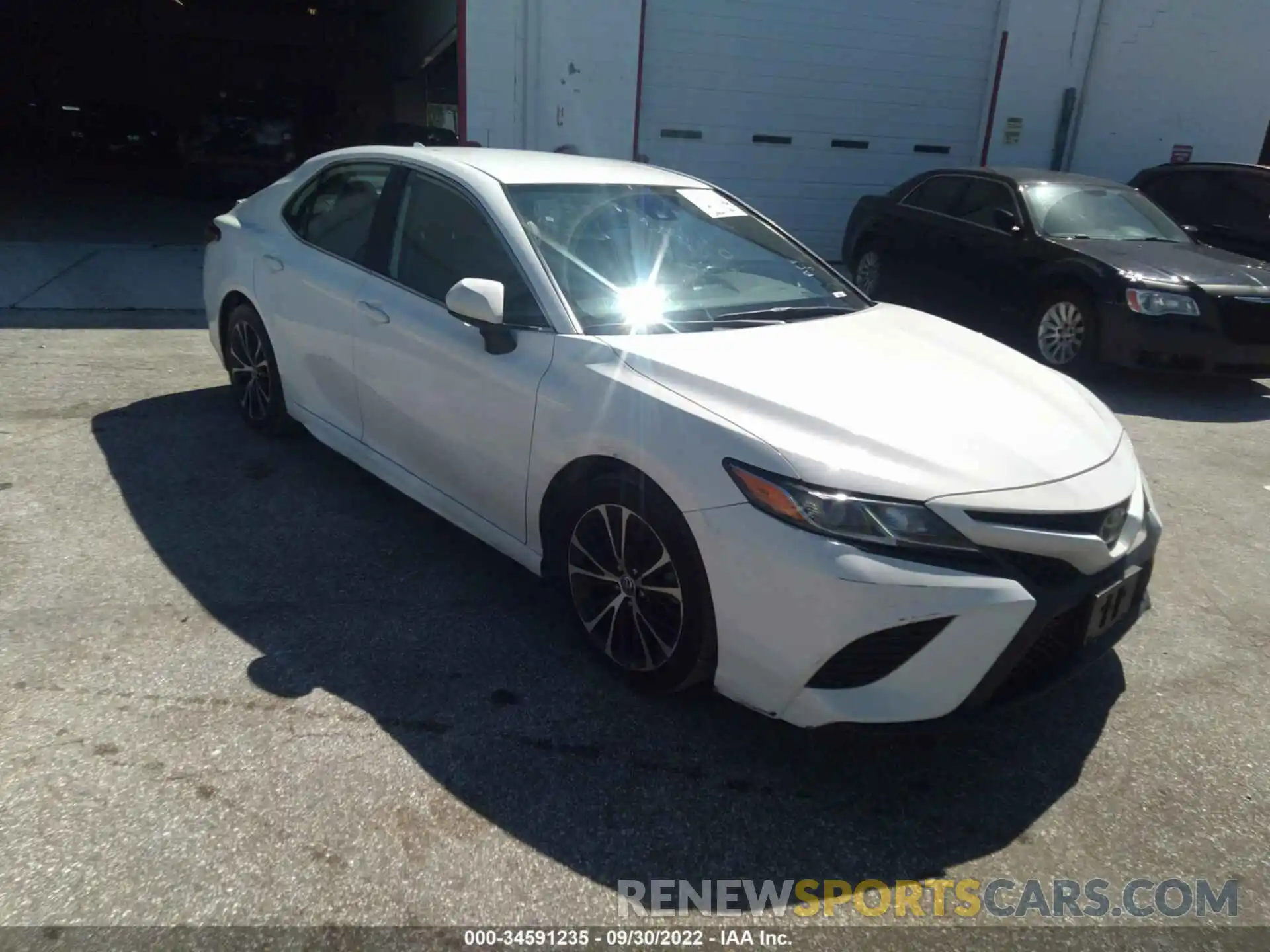 1 Photograph of a damaged car 4T1G11AK7LU360358 TOYOTA CAMRY 2020