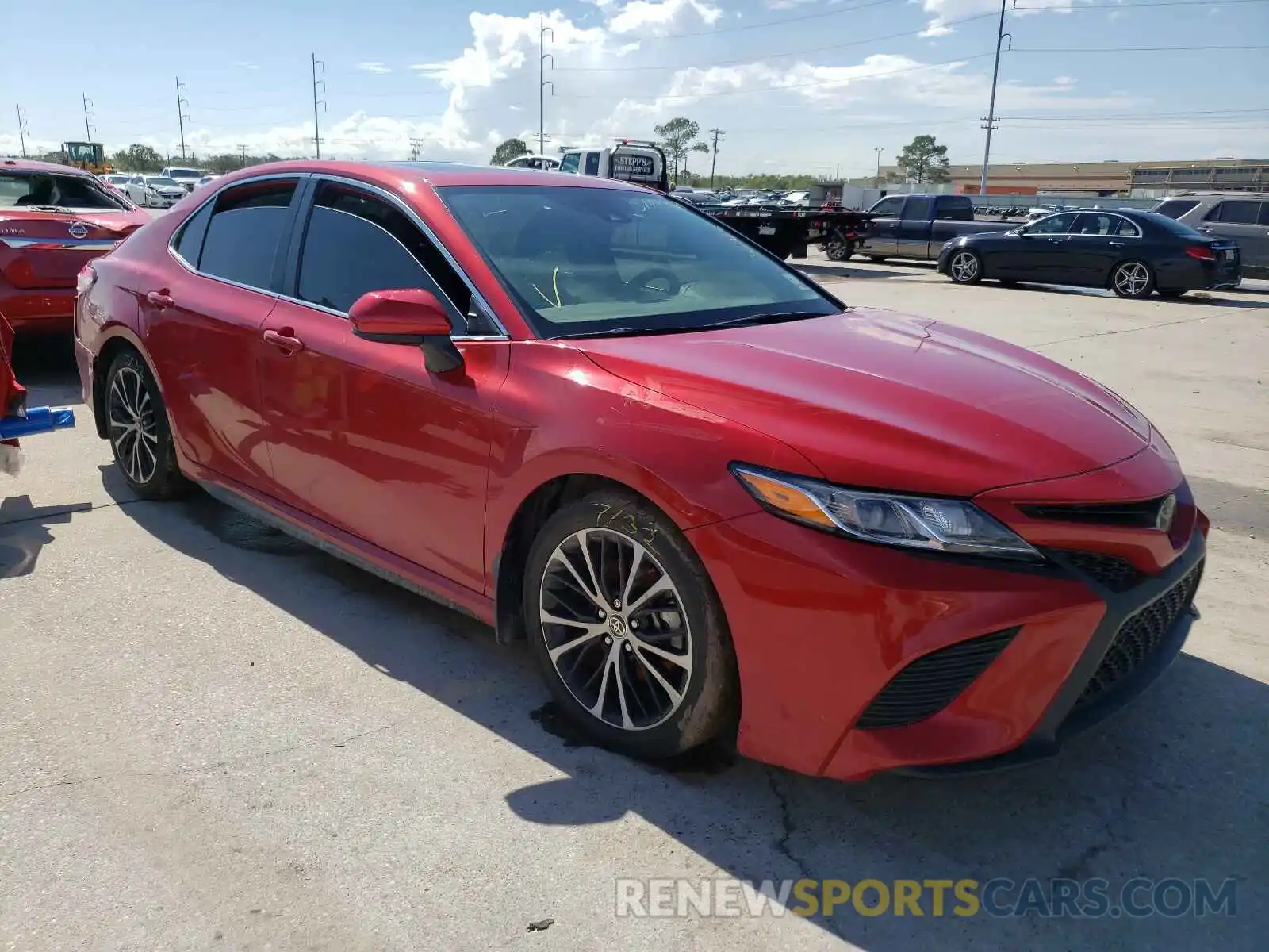 1 Photograph of a damaged car 4T1G11AK7LU361168 TOYOTA CAMRY 2020