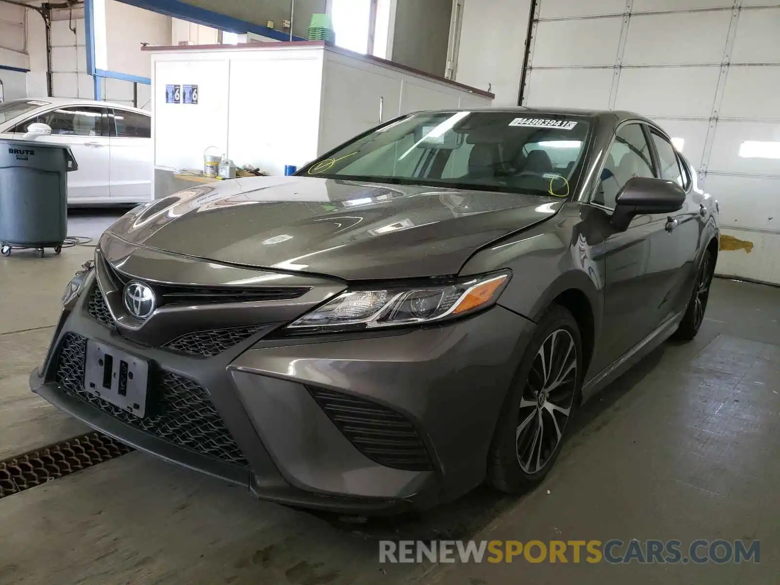 2 Photograph of a damaged car 4T1G11AK7LU363647 TOYOTA CAMRY 2020