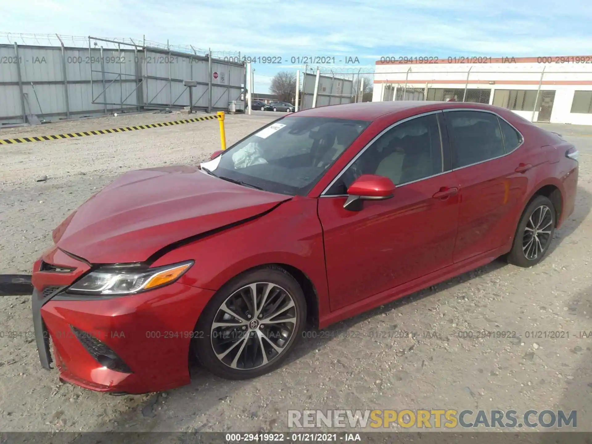 2 Photograph of a damaged car 4T1G11AK7LU366600 TOYOTA CAMRY 2020