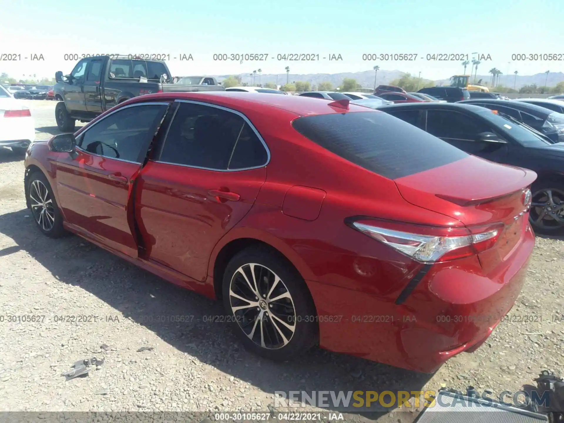 3 Photograph of a damaged car 4T1G11AK7LU367522 TOYOTA CAMRY 2020