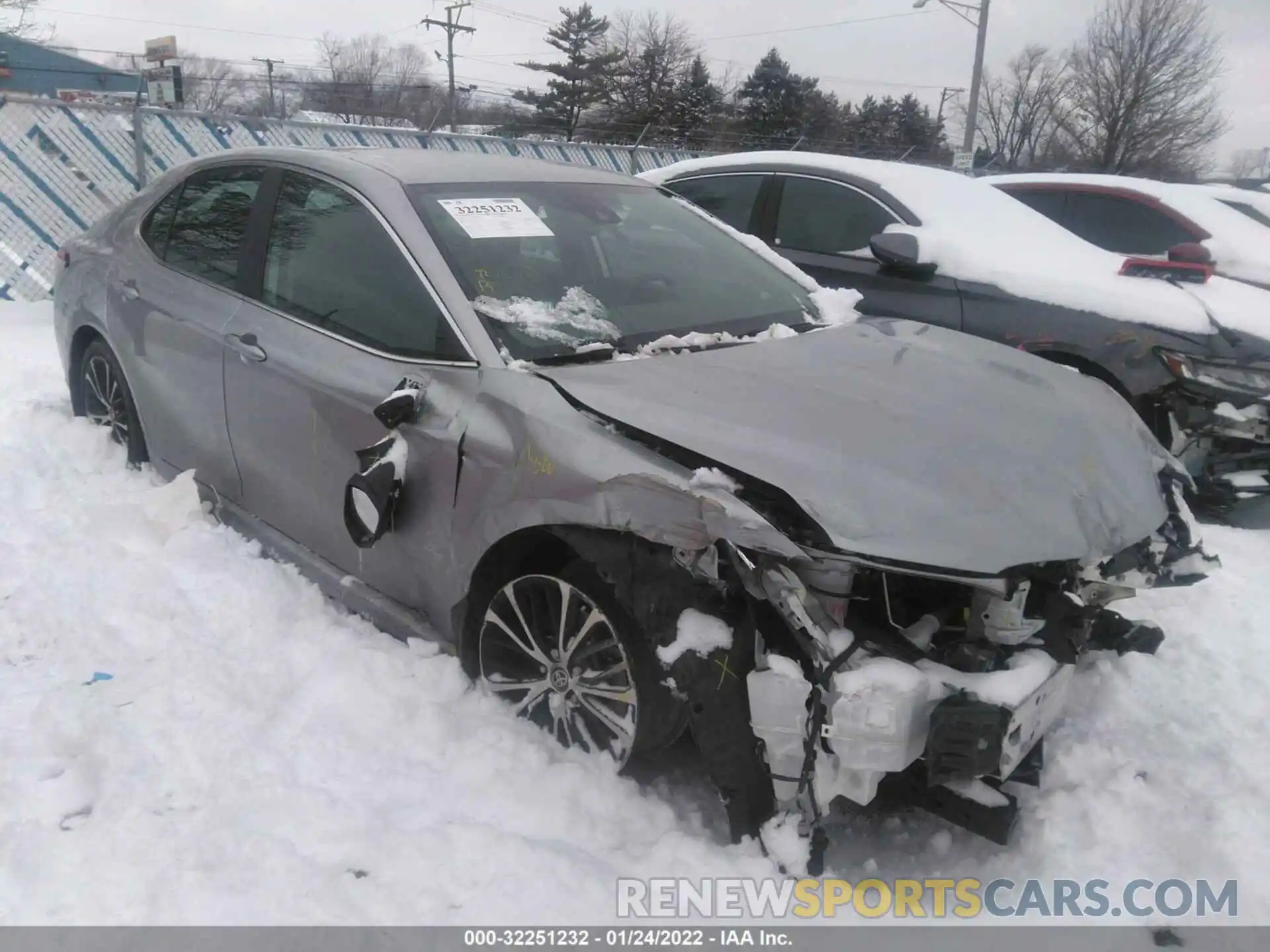 1 Photograph of a damaged car 4T1G11AK7LU367570 TOYOTA CAMRY 2020