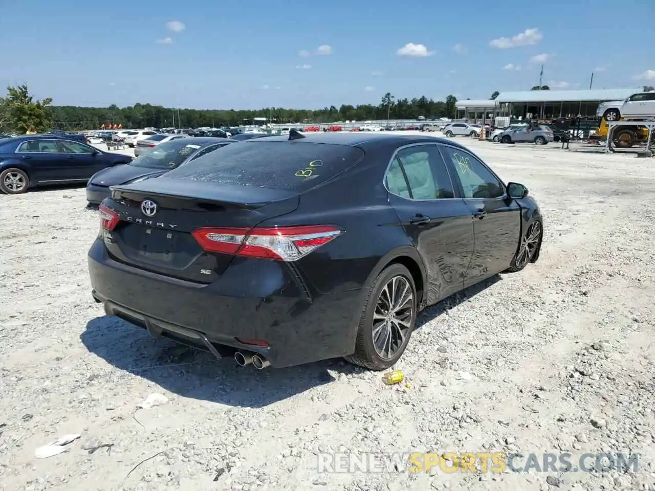 4 Фотография поврежденного автомобиля 4T1G11AK7LU368556 TOYOTA CAMRY 2020