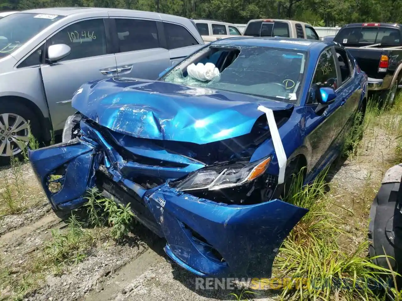 2 Photograph of a damaged car 4T1G11AK7LU372591 TOYOTA CAMRY 2020