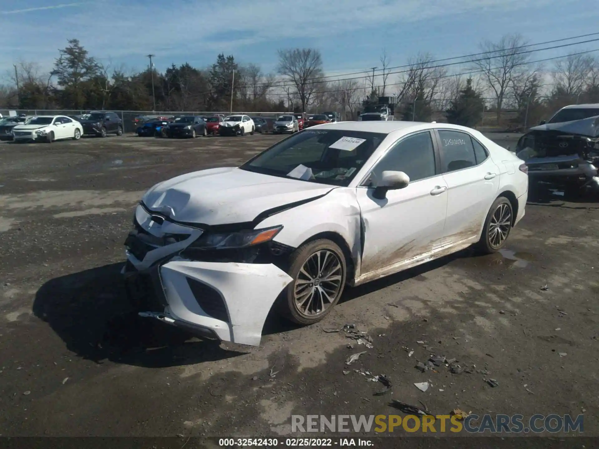 2 Photograph of a damaged car 4T1G11AK7LU380819 TOYOTA CAMRY 2020